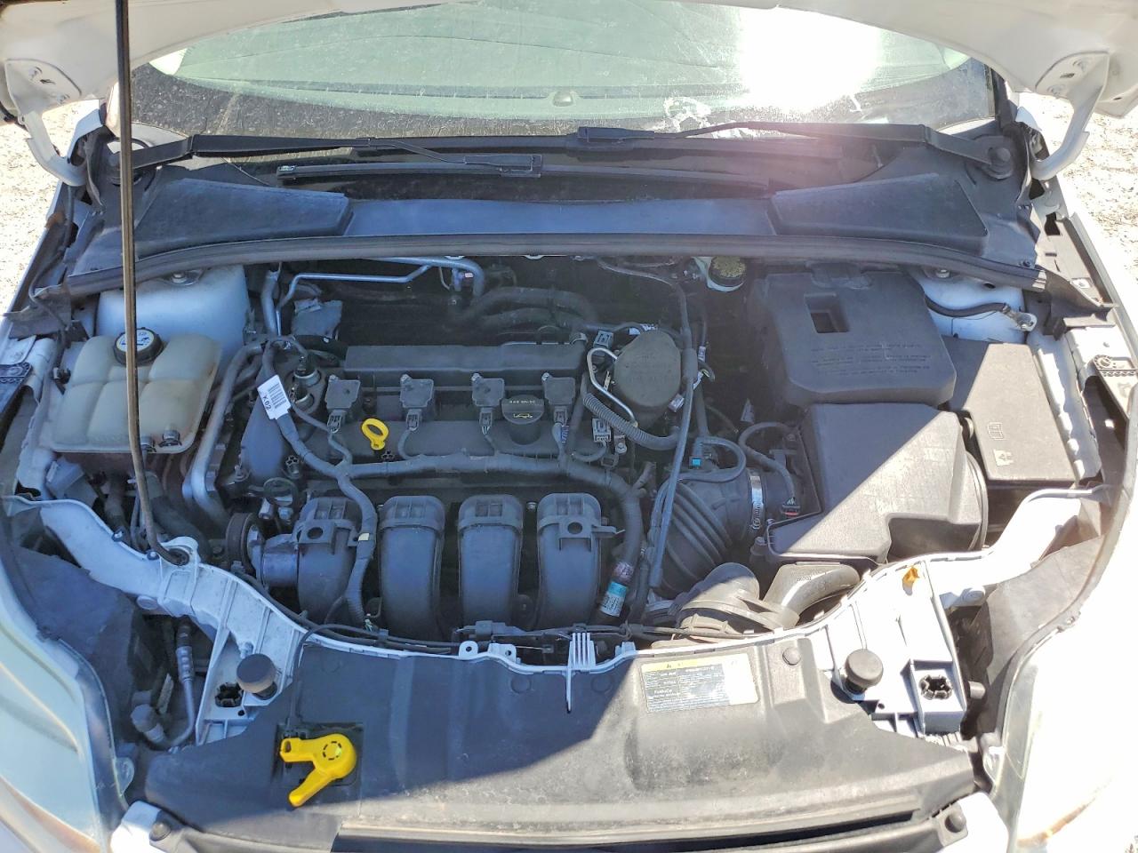 2012 Ford Focus Se Белый vin: 1FAHP3F25CL294500