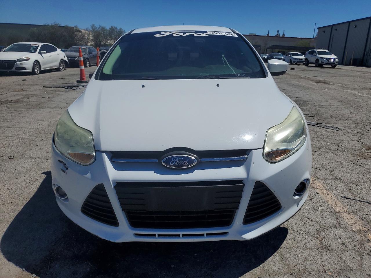 2012 Ford Focus Se Белый vin: 1FAHP3F25CL294500