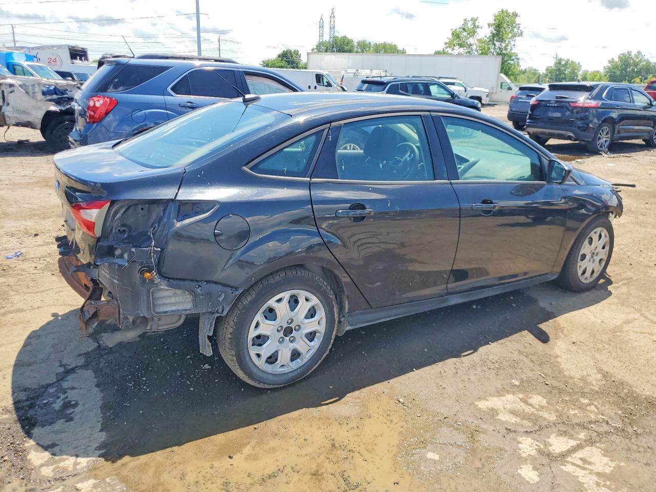 2012 Ford Focus Se Black vin: 1FAHP3F25CL311361