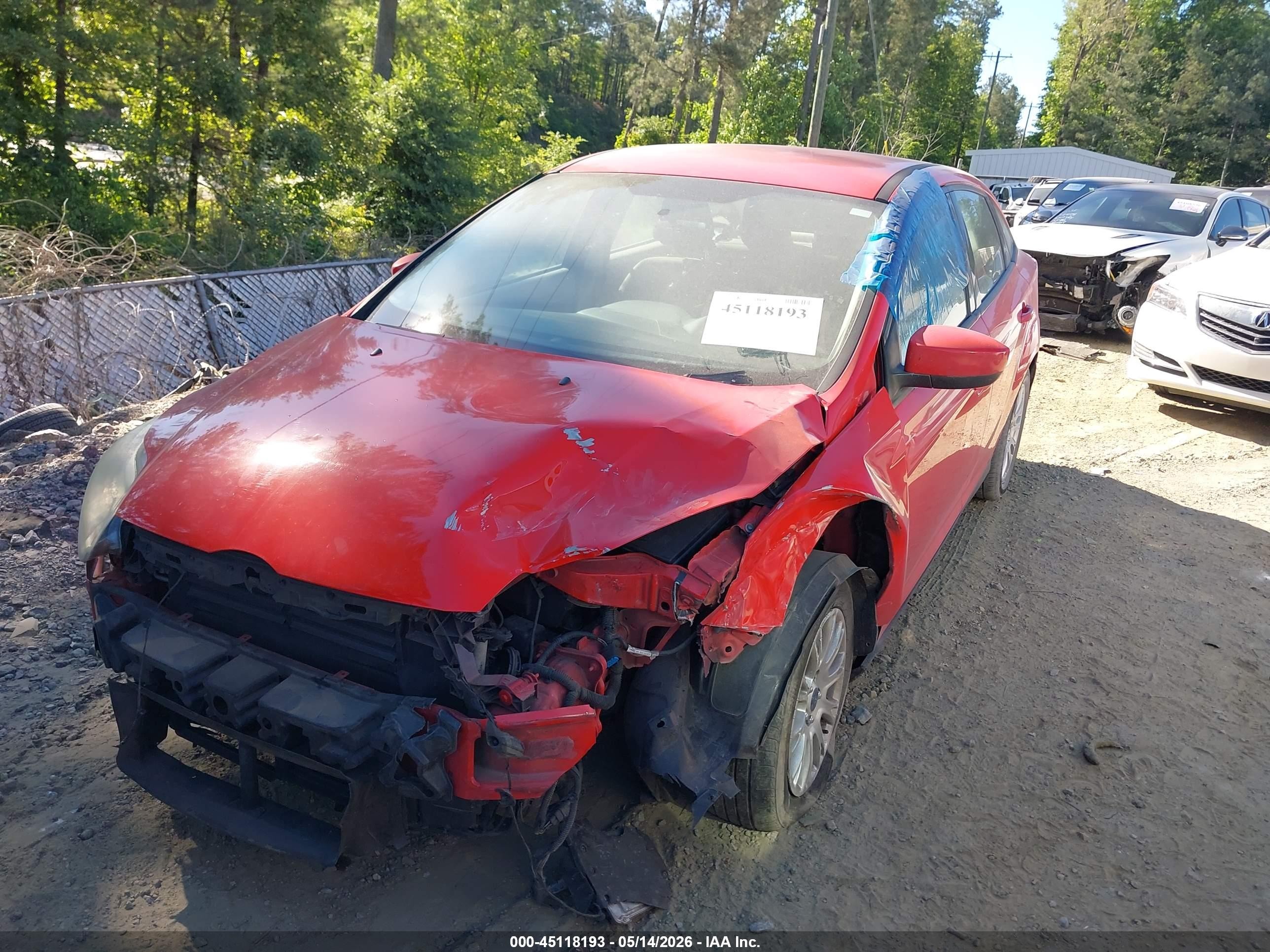 2012 Ford Focus Se Red vin: 1FAHP3F25CL333277