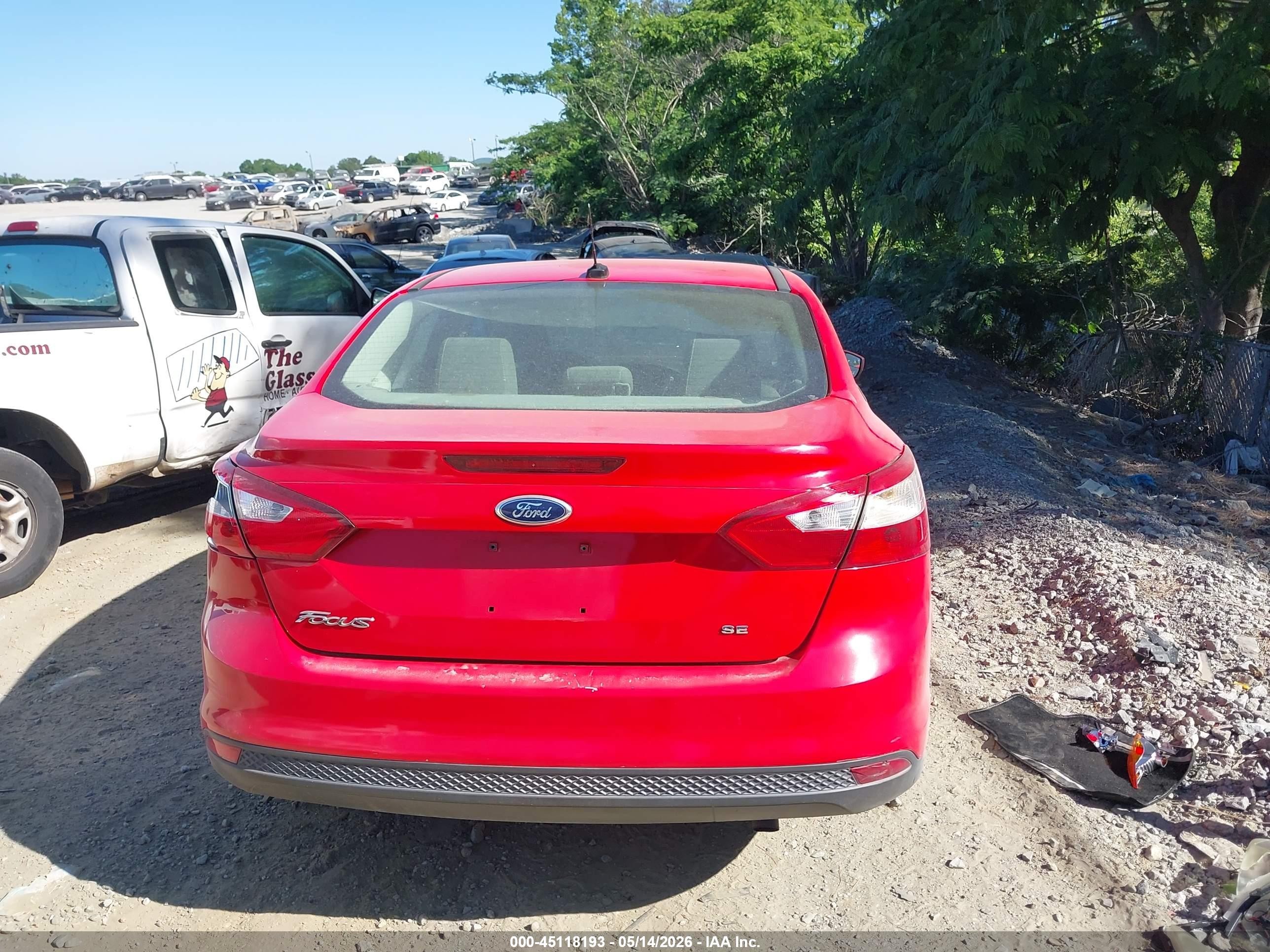 2012 Ford Focus Se Red vin: 1FAHP3F25CL333277