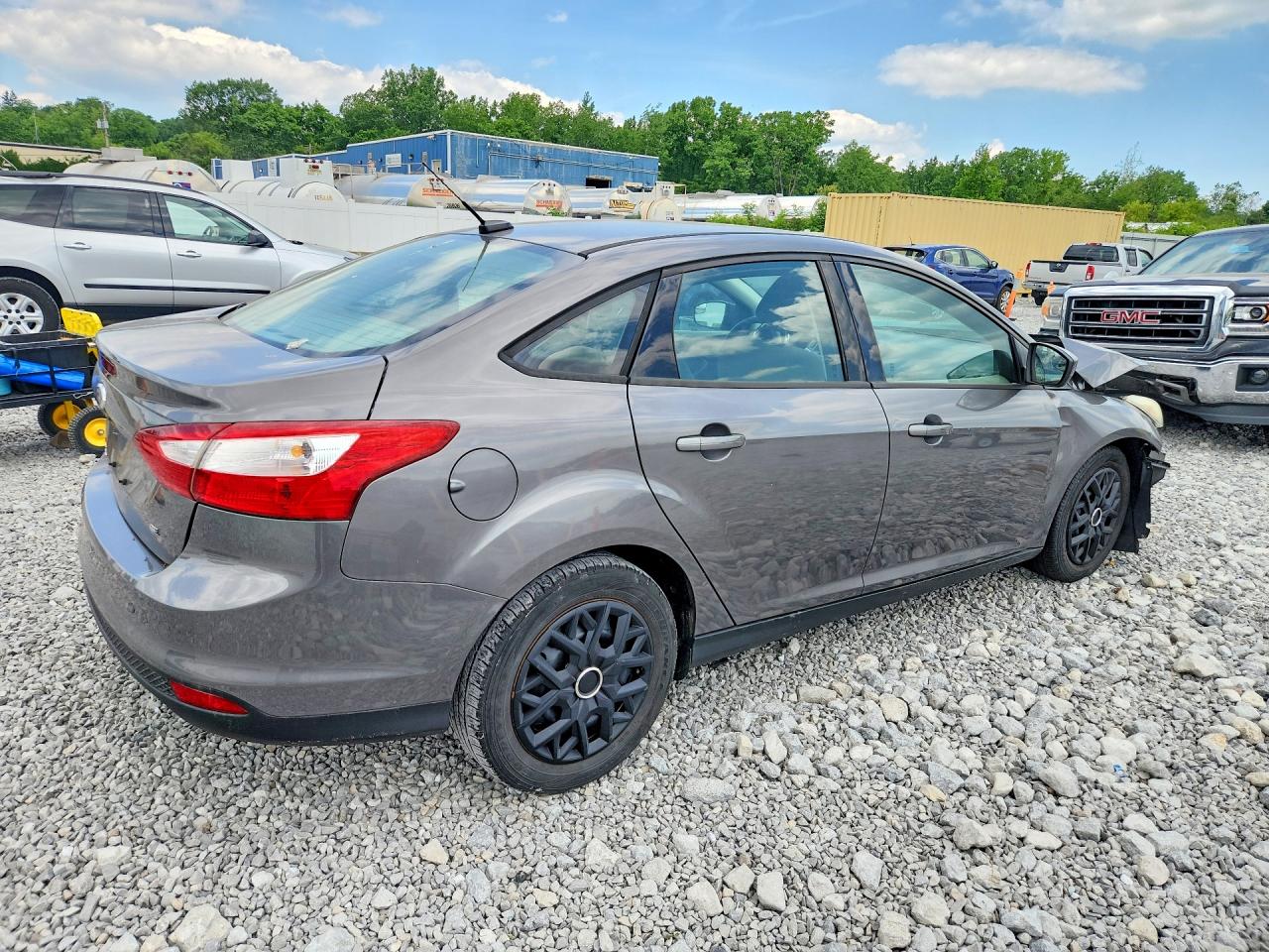 2012 Ford Focus Se Серый vin: 1FAHP3F25CL334641