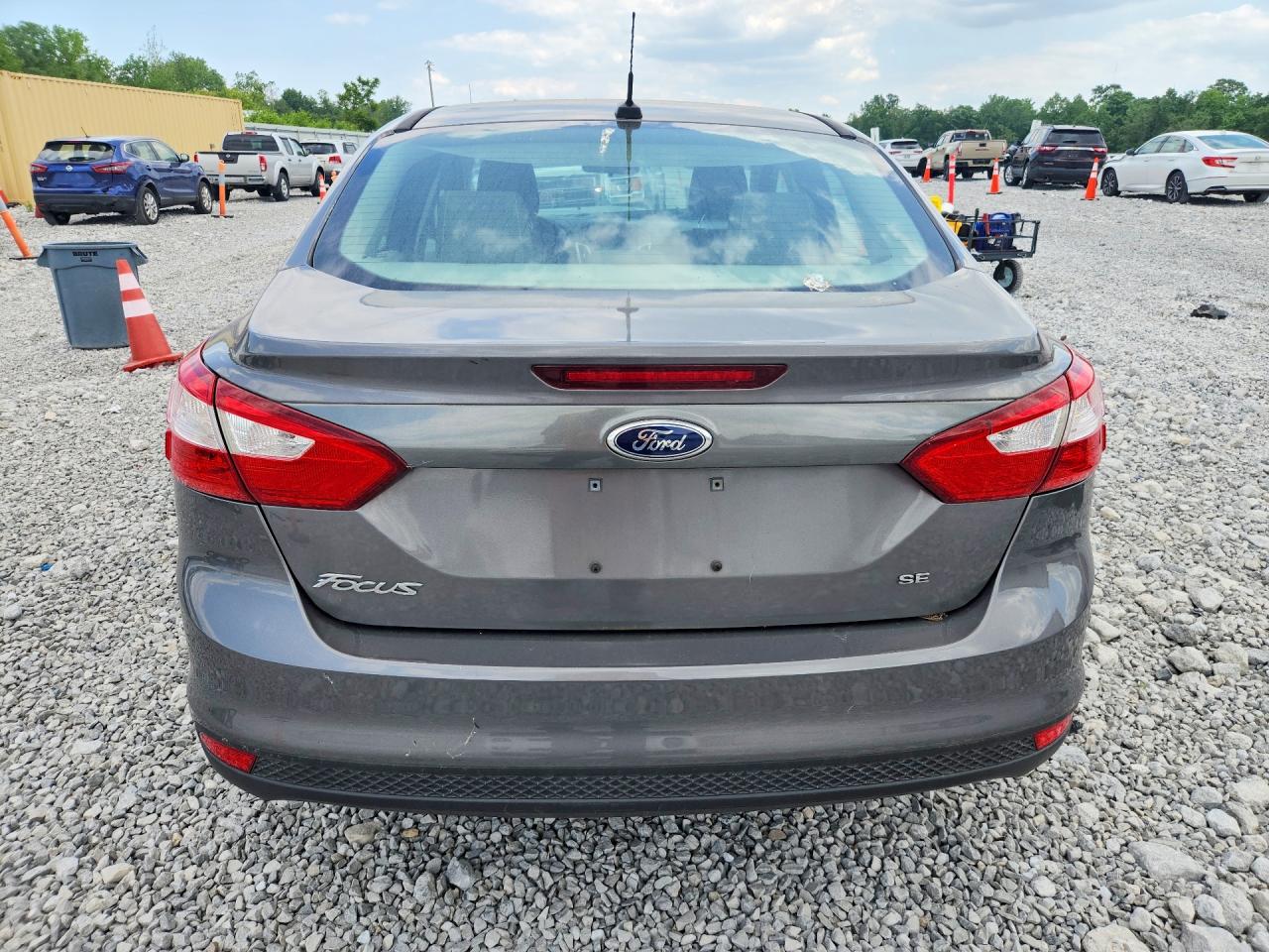 2012 Ford Focus Se Серый vin: 1FAHP3F25CL334641