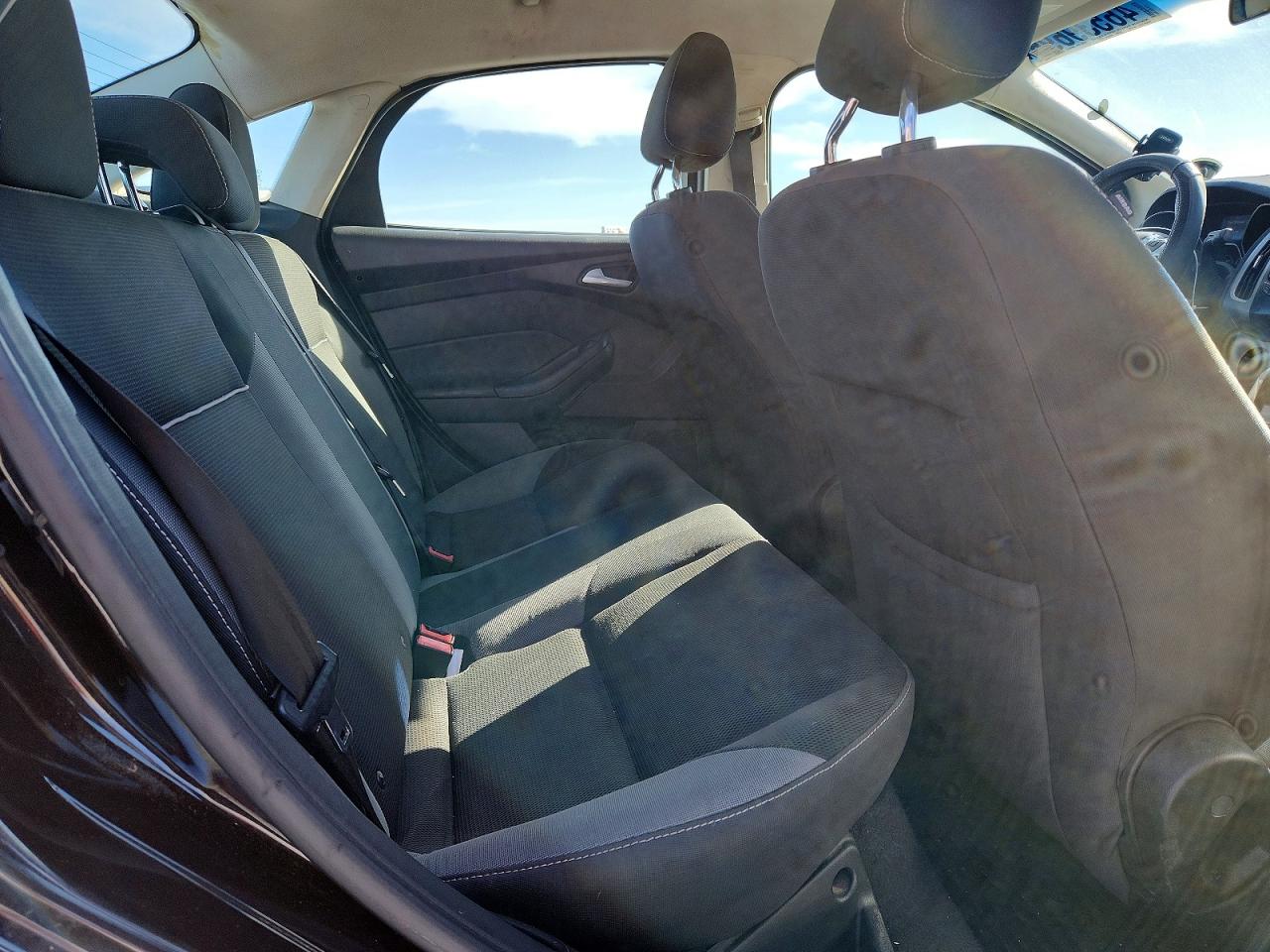 2012 Ford Focus Se Black vin: 1FAHP3F25CL381880