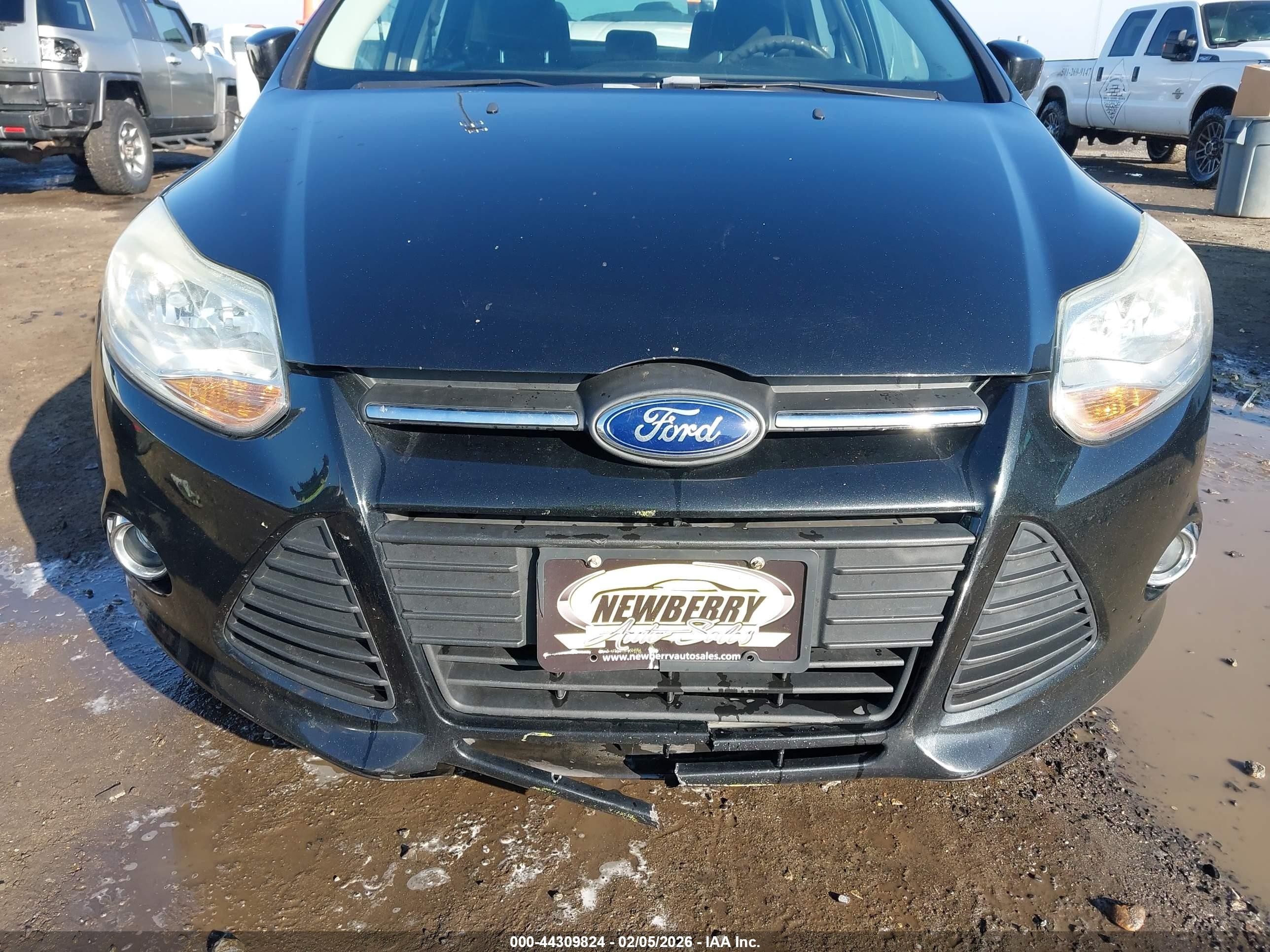 2012 Ford Focus Se Черный vin: 1FAHP3F25CL405305