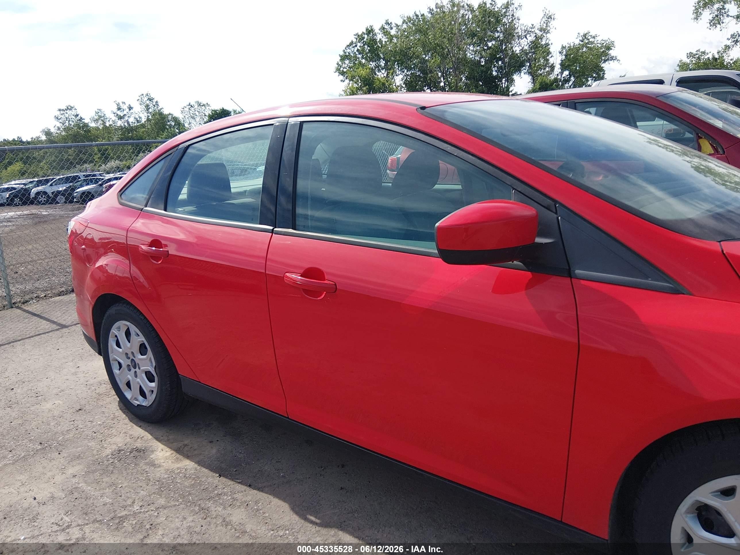 2012 Ford Focus Se Red vin: 1FAHP3F25CL421164