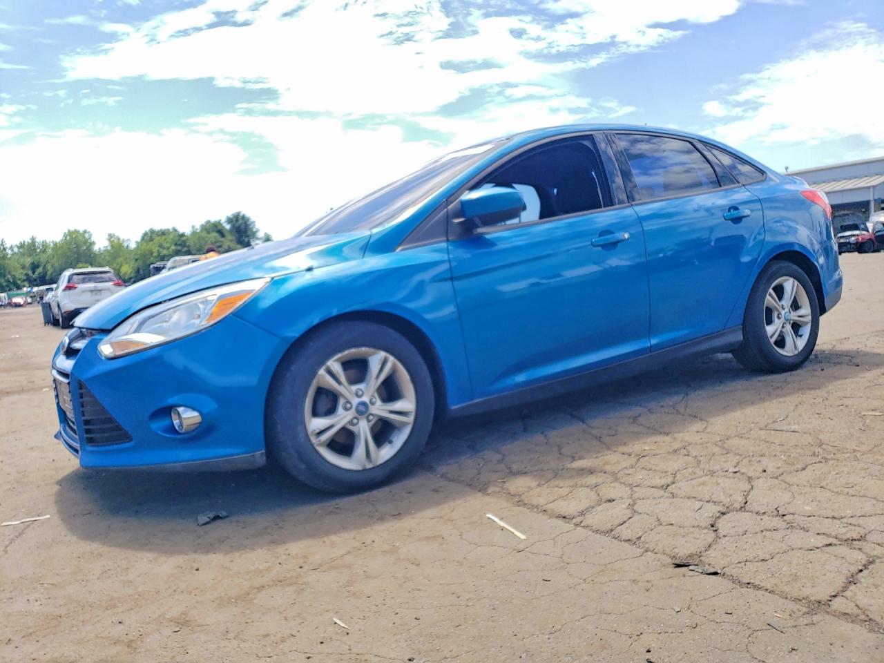 2012 Ford Focus Se Blue vin: 1FAHP3F25CL442211