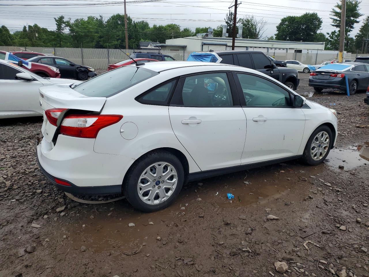 2012 Ford Focus Se White vin: 1FAHP3F25CL442807