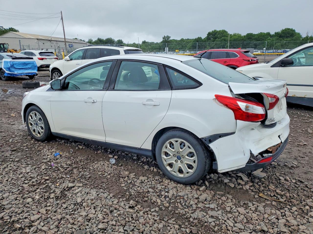 2012 Ford Focus Se White vin: 1FAHP3F25CL442807