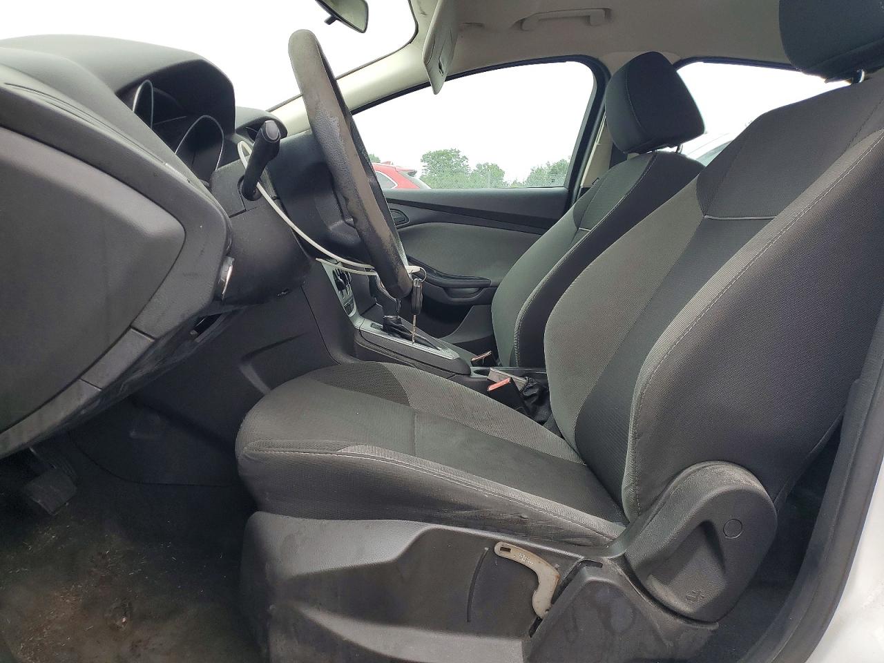 2012 Ford Focus Se White vin: 1FAHP3F25CL442807