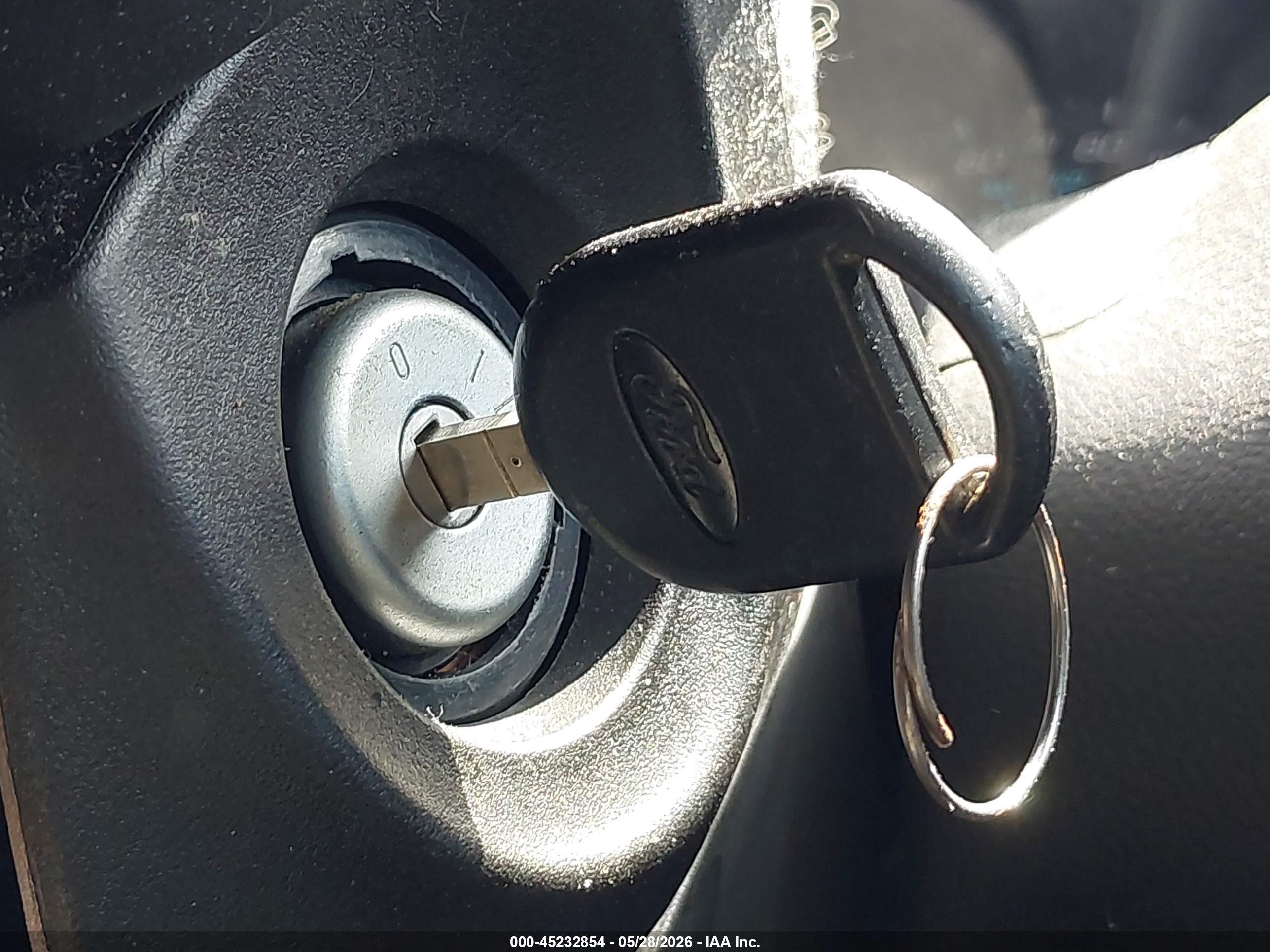 2012 Ford Focus Se Черный vin: 1FAHP3F25CL444895