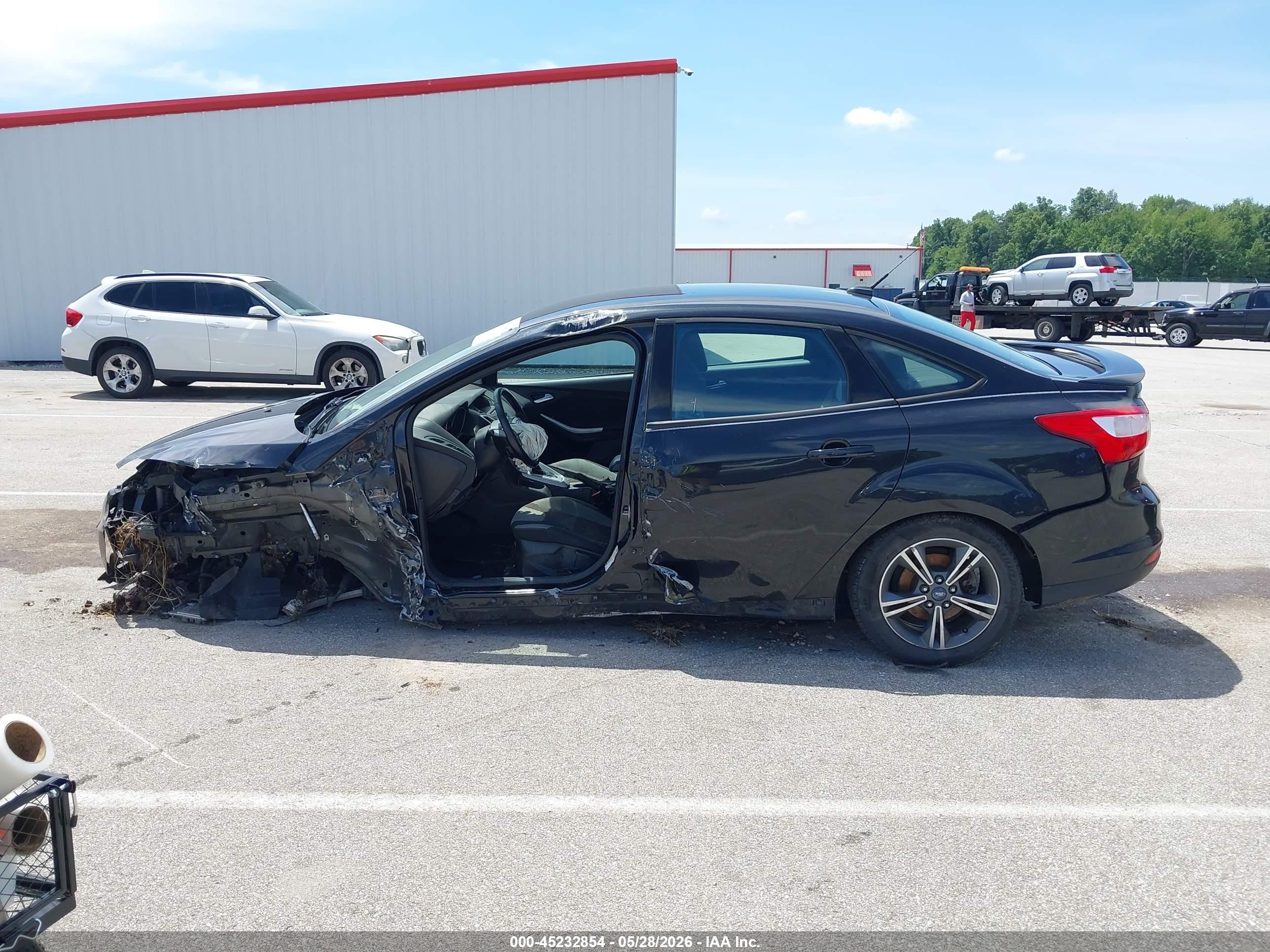 2012 Ford Focus Se Черный vin: 1FAHP3F25CL444895
