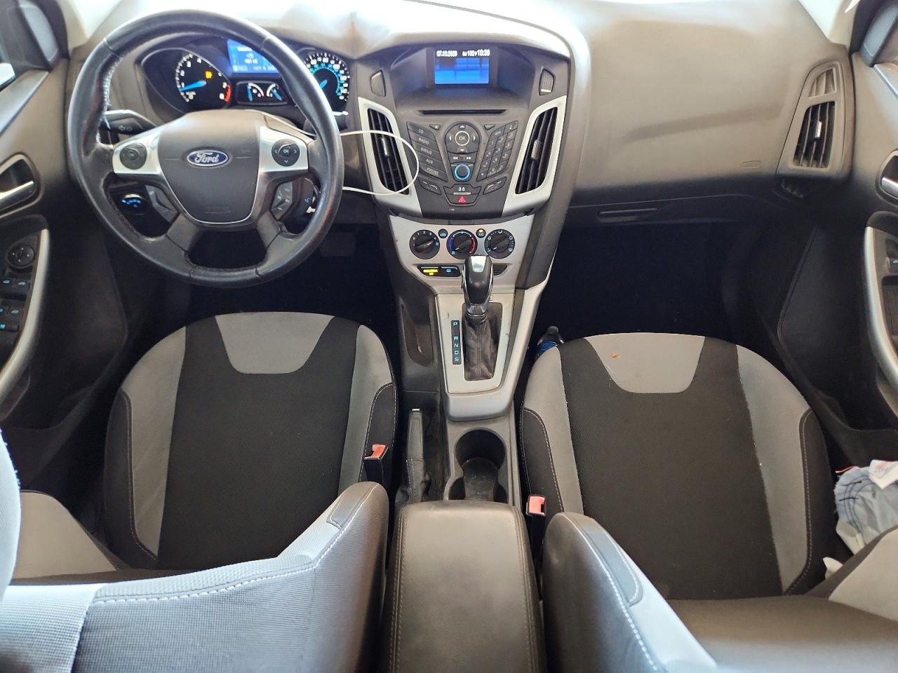 2012 Ford Focus Se White vin: 1FAHP3F25CL452494