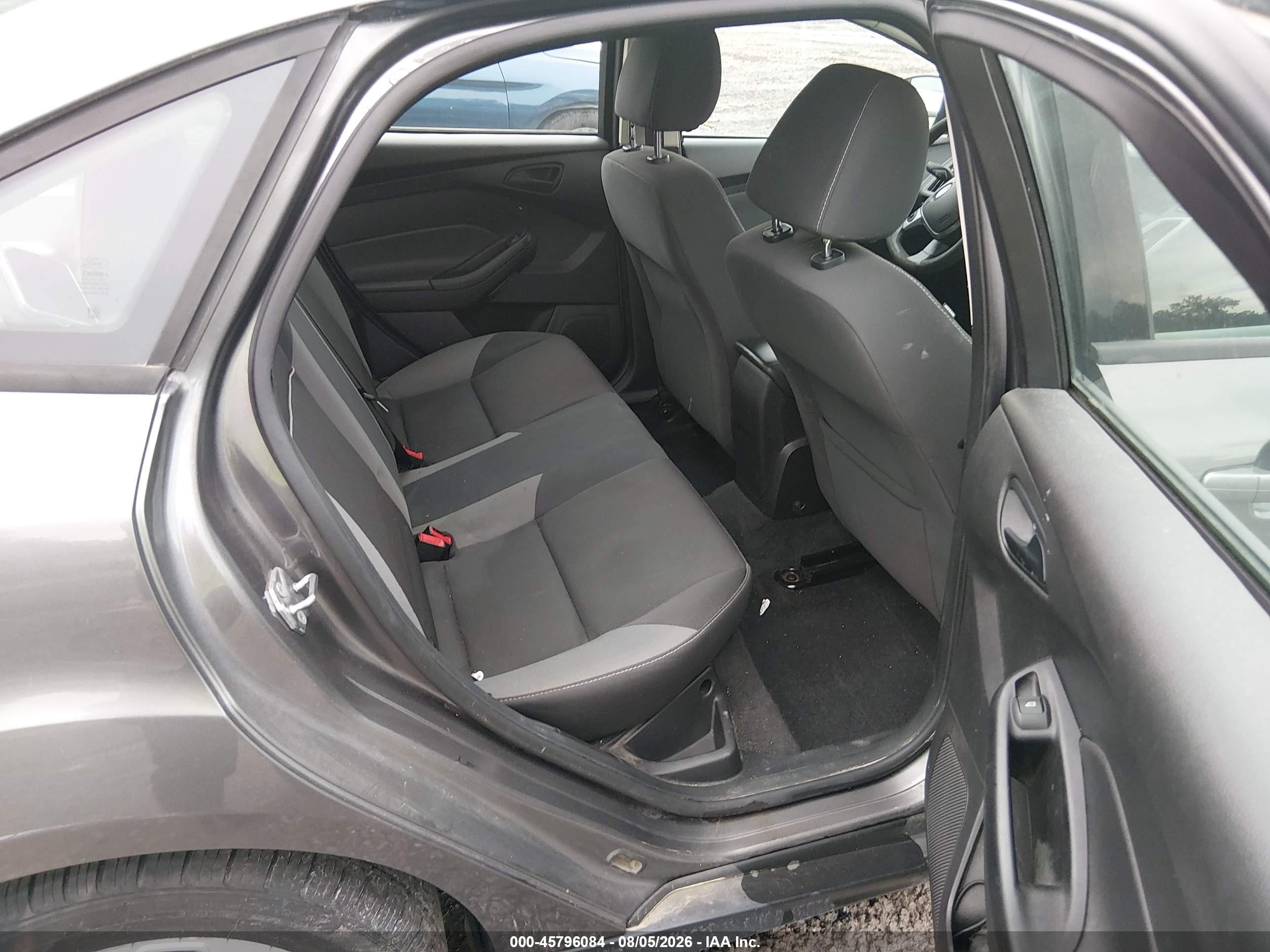 2012 Ford Focus Se Gray vin: 1FAHP3F25CL478500