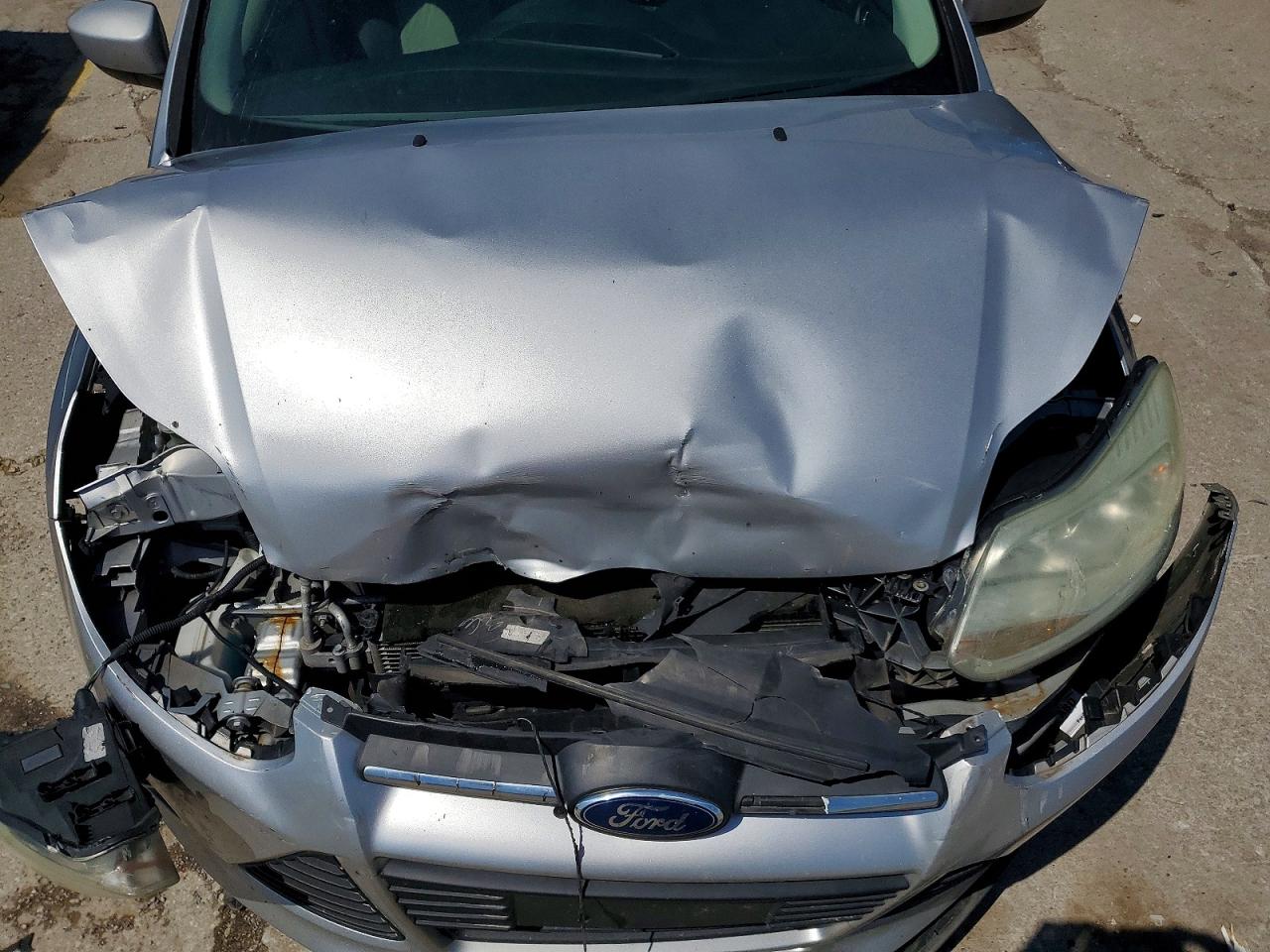 2012 Ford Focus Se Silver vin: 1FAHP3F26CL104669