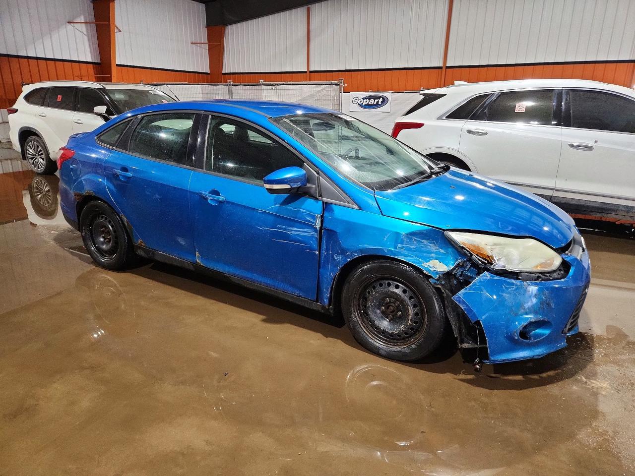 2012 Ford Focus Se Blue vin: 1FAHP3F26CL124095