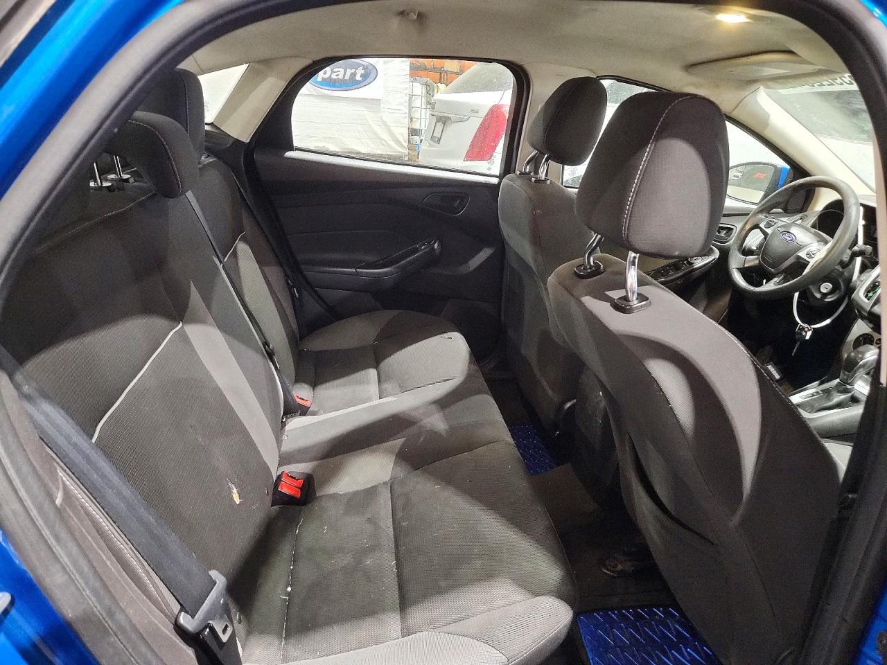 2012 Ford Focus Se Blue vin: 1FAHP3F26CL124095