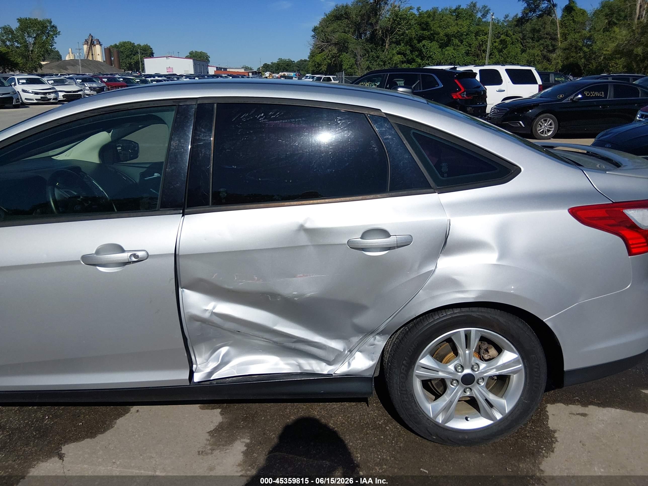 2012 Ford Focus Se Silver vin: 1FAHP3F26CL130754