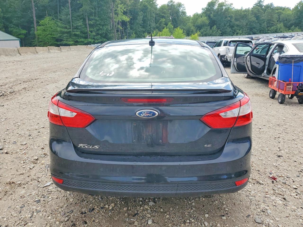 2012 Ford Focus Se Black vin: 1FAHP3F26CL137753