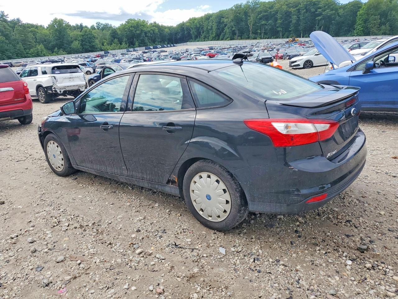2012 Ford Focus Se Black vin: 1FAHP3F26CL137753