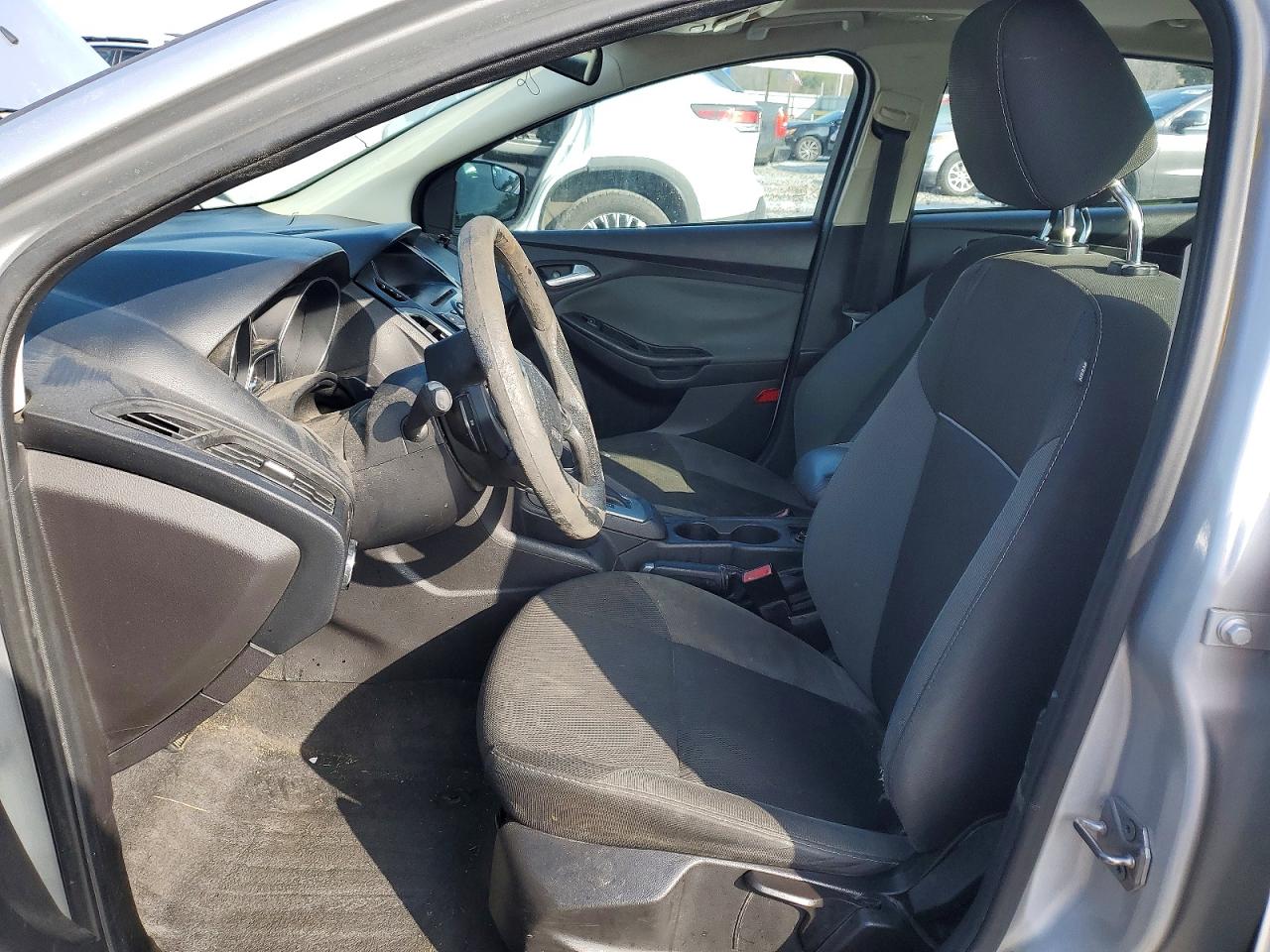 2012 Ford Focus Se Silver vin: 1FAHP3F26CL154441