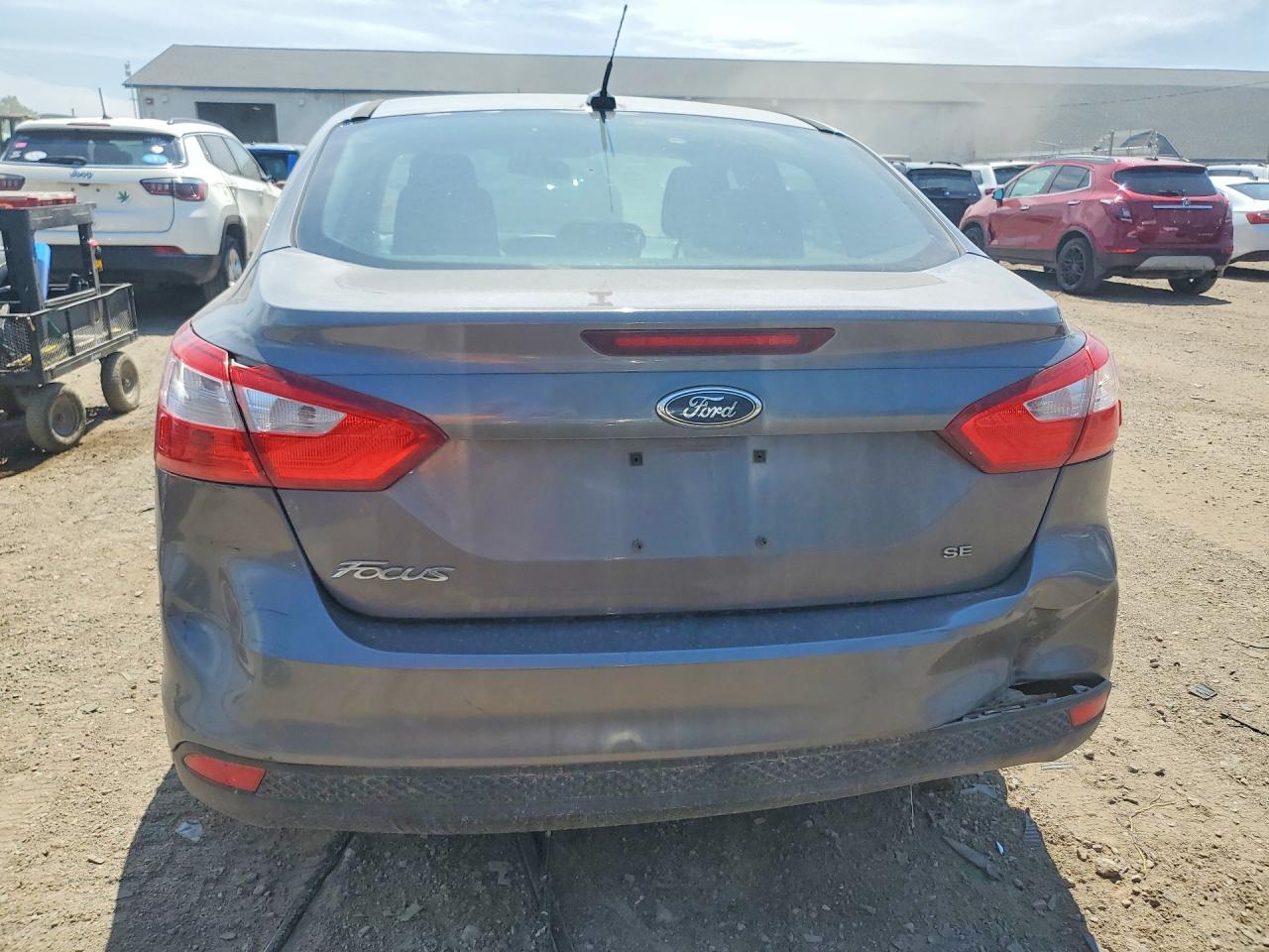 2012 Ford Focus Se Gray vin: 1FAHP3F26CL162572