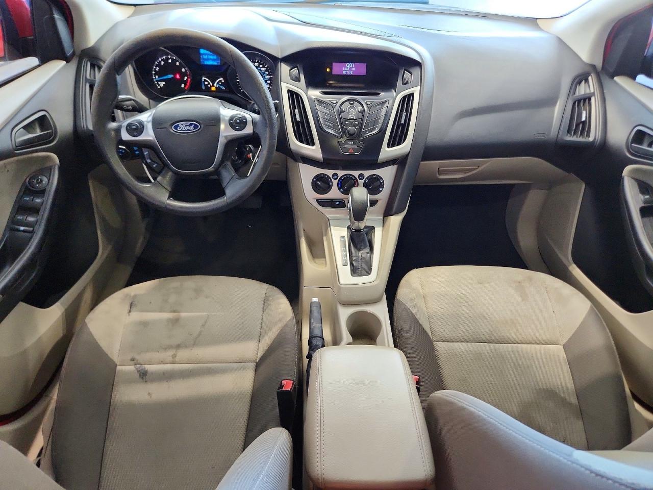 2012 Ford Focus Se Red vin: 1FAHP3F26CL174835