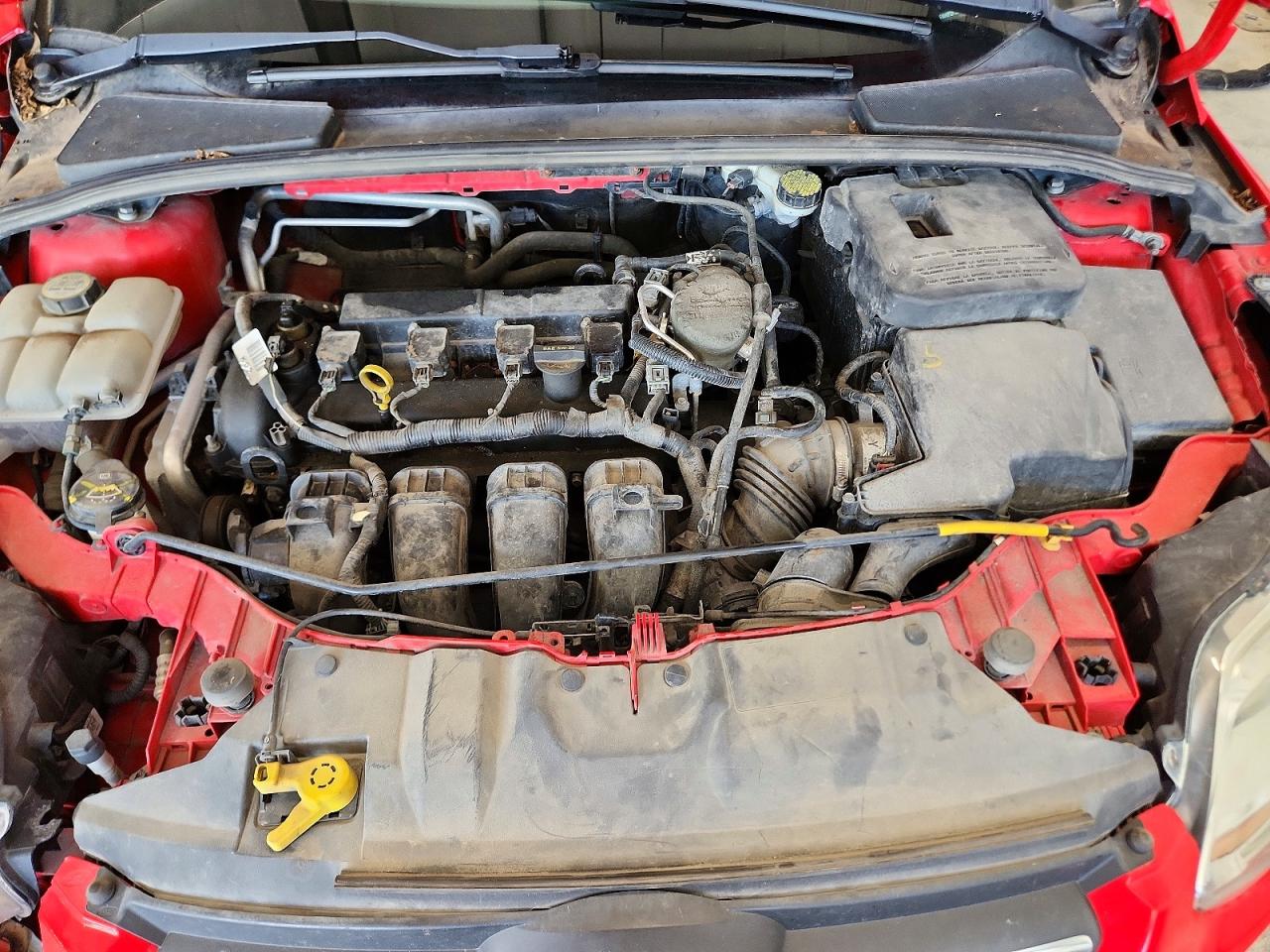 2012 Ford Focus Se Red vin: 1FAHP3F26CL174835