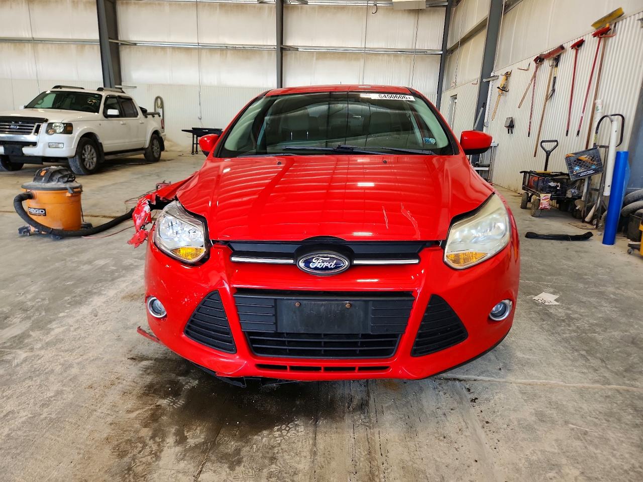 2012 Ford Focus Se Red vin: 1FAHP3F26CL174835