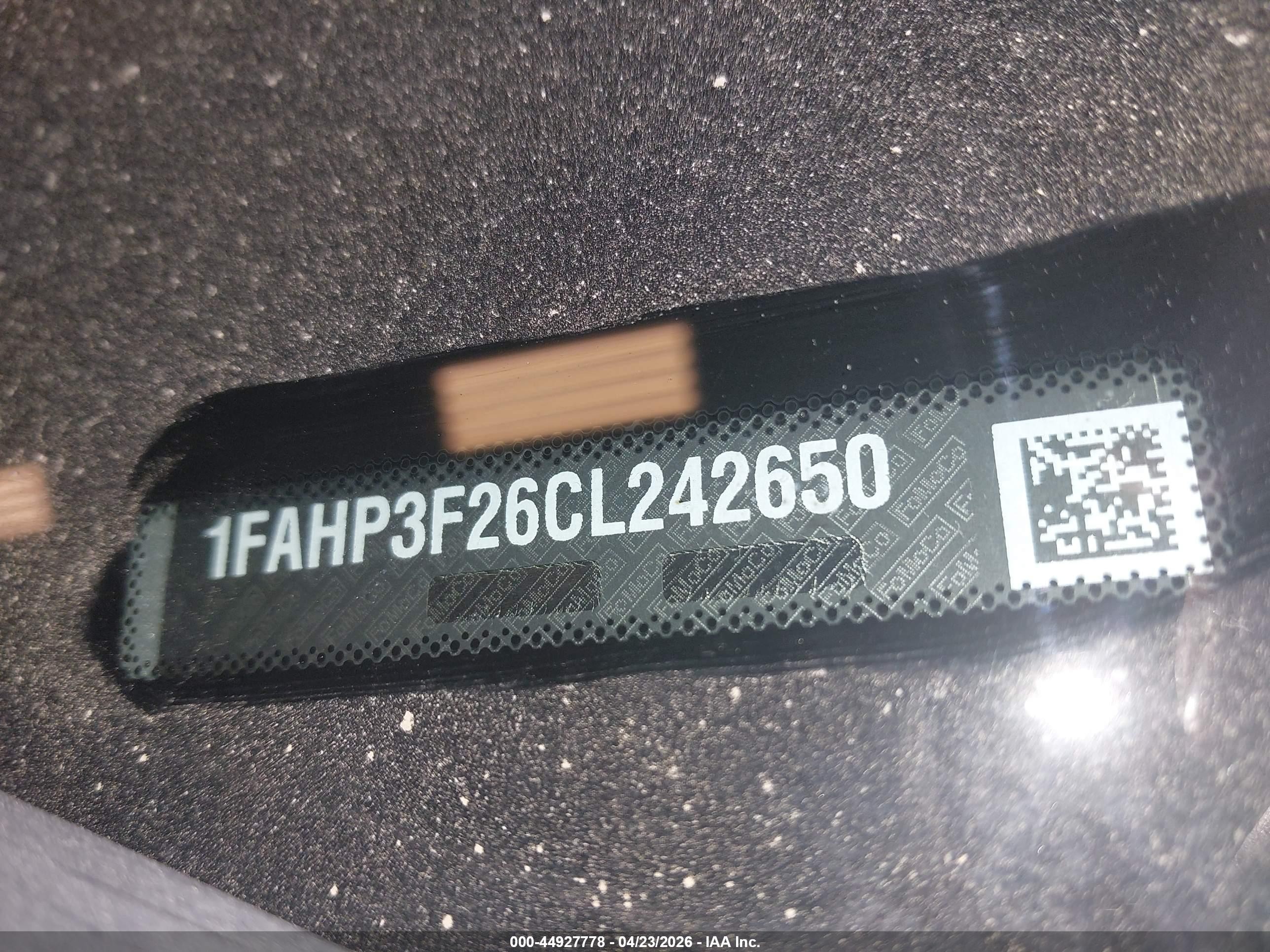 2012 Ford Focus Se Серебряный vin: 1FAHP3F26CL242650