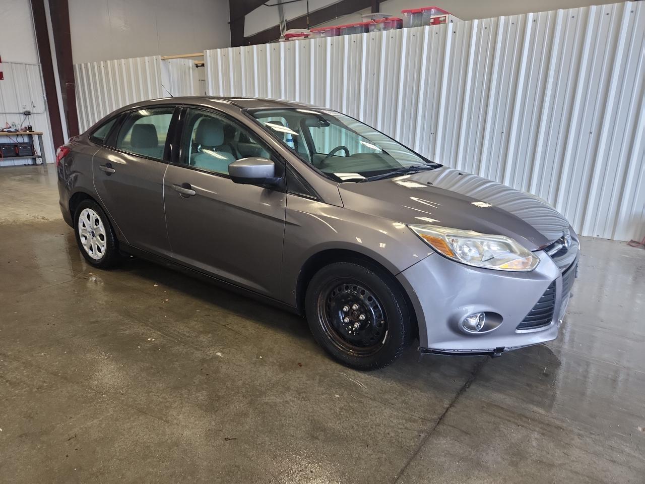 2012 Ford Focus Se Gray vin: 1FAHP3F26CL253521 Damage: Right Front Wheel Cover, Missing, Replacement Required