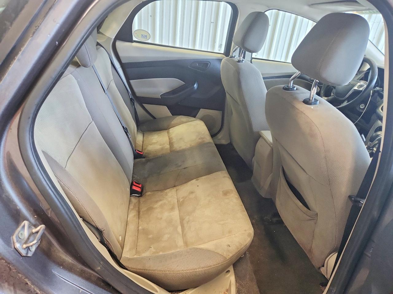 2012 Ford Focus Se Gray vin: 1FAHP3F26CL253521