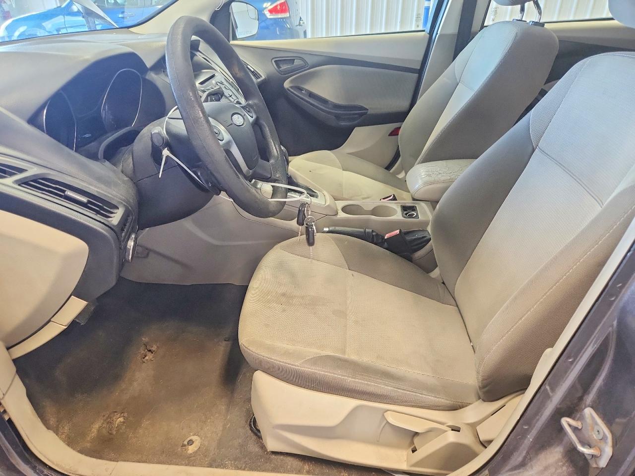 2012 Ford Focus Se Gray vin: 1FAHP3F26CL253521