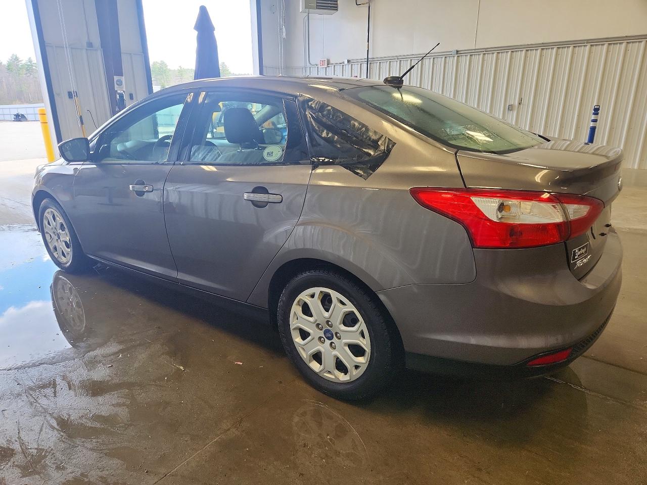 2012 Ford Focus Se Gray vin: 1FAHP3F26CL253521