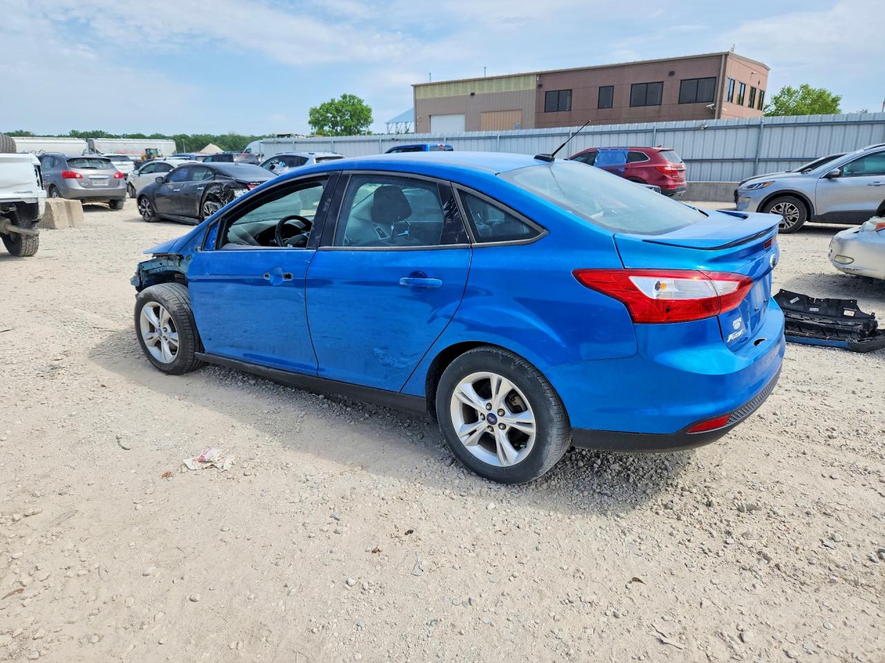 2012 Ford Focus Se Blue vin: 1FAHP3F26CL273199