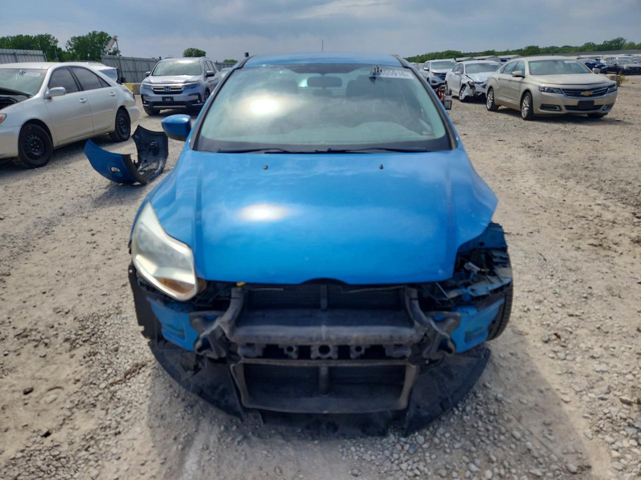 2012 Ford Focus Se Blue vin: 1FAHP3F26CL273199