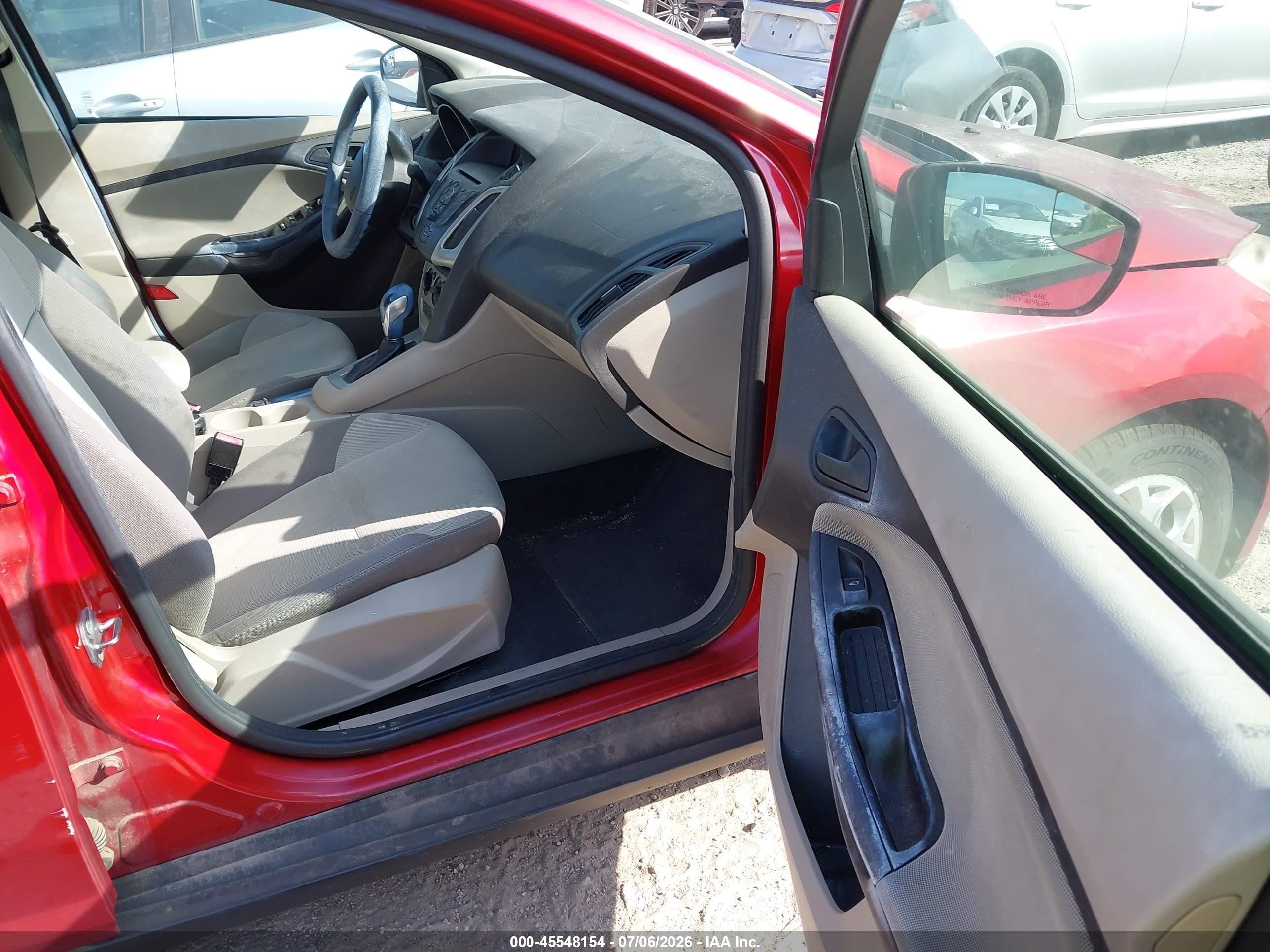 2012 Ford Focus Se Red vin: 1FAHP3F26CL320599