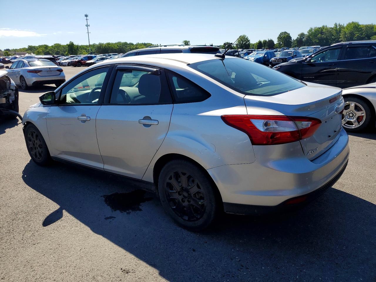 2012 Ford Focus Se Silver vin: 1FAHP3F26CL404468