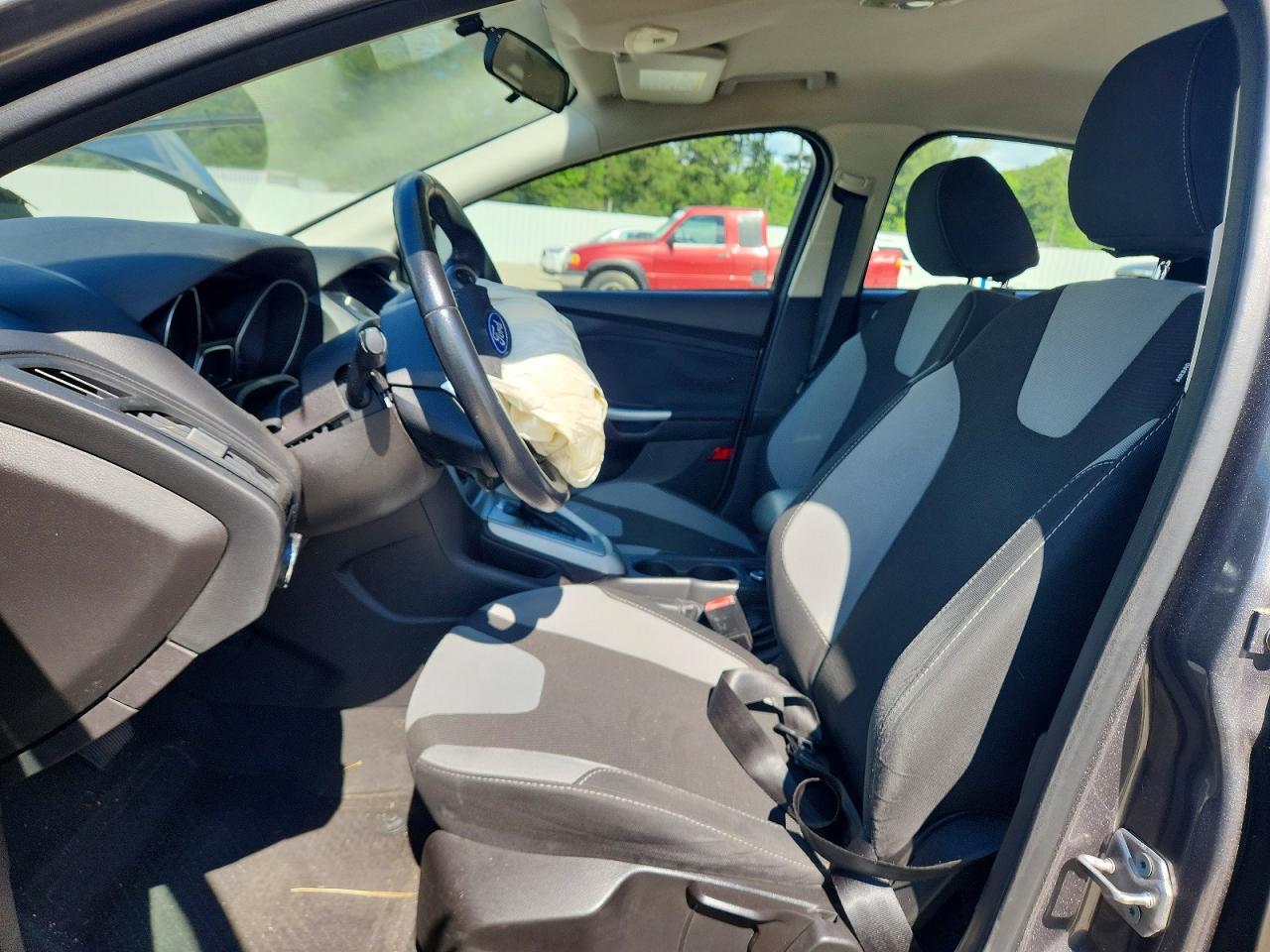 2012 Ford Focus Se Gray vin: 1FAHP3F26CL407404