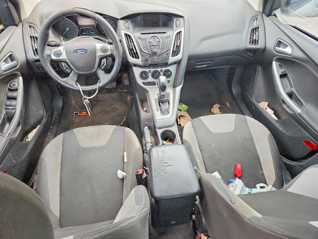 2012 Ford Focus Se Silver vin: 1FAHP3F26CL449555