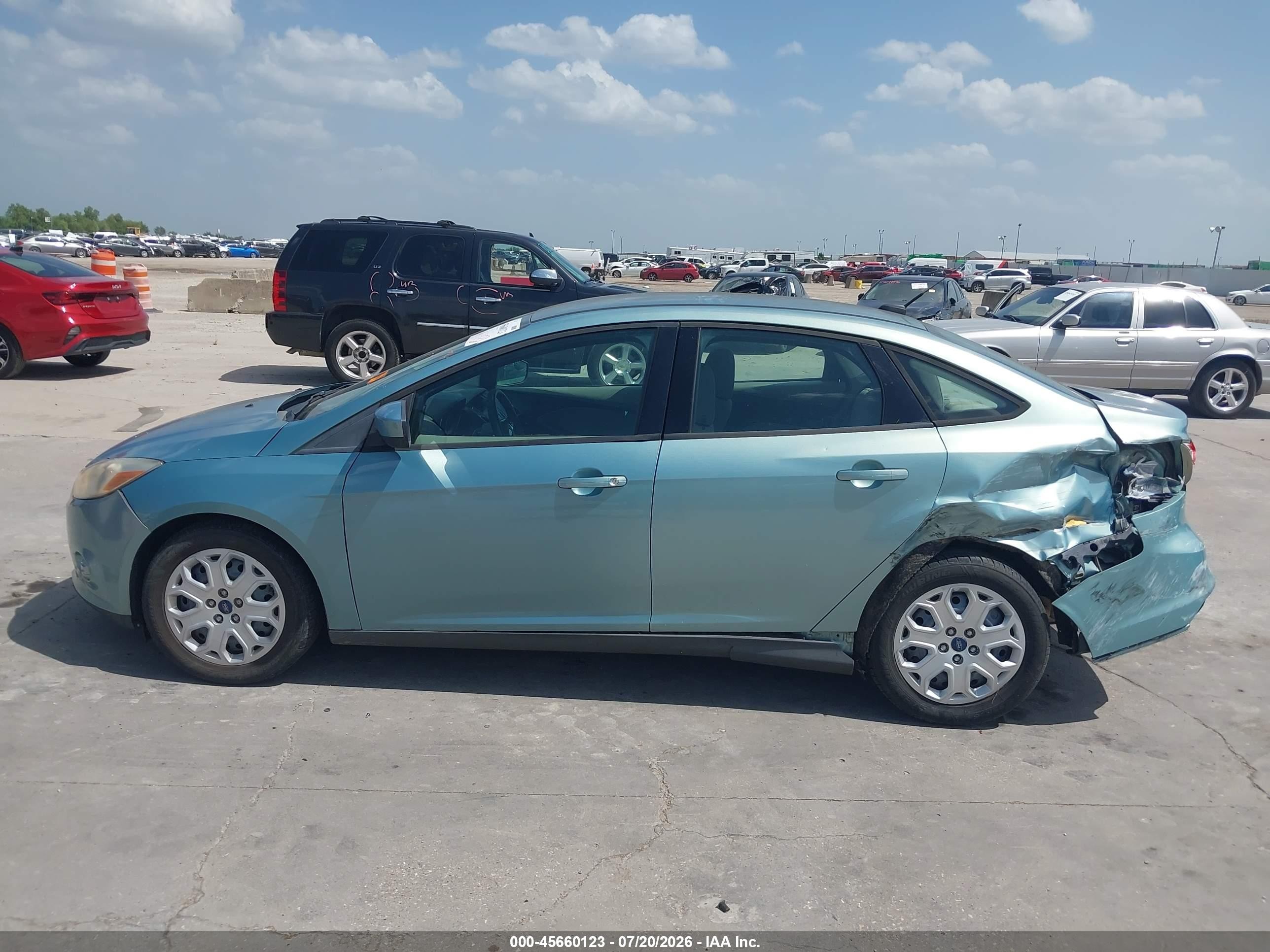 2012 Ford Focus Se Teal vin: 1FAHP3F26CL471040