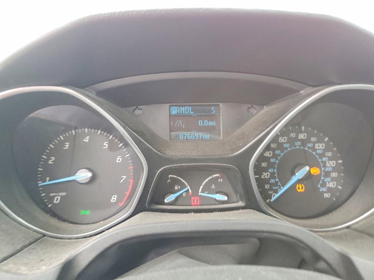 2012 Ford Focus Se Red vin: 1FAHP3F27CL115258