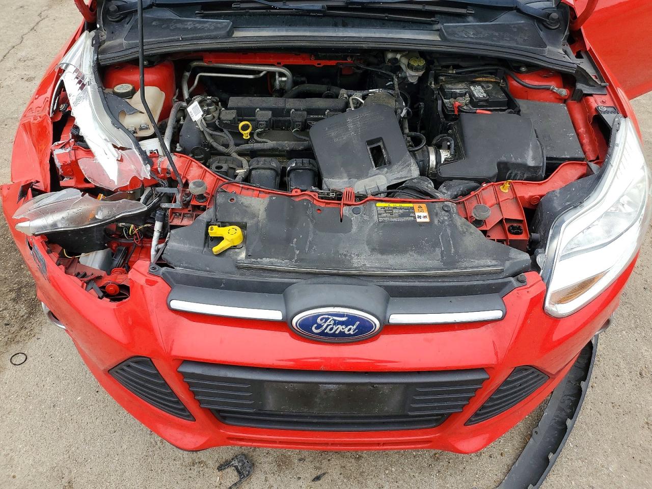 2012 Ford Focus Se Red vin: 1FAHP3F27CL115258