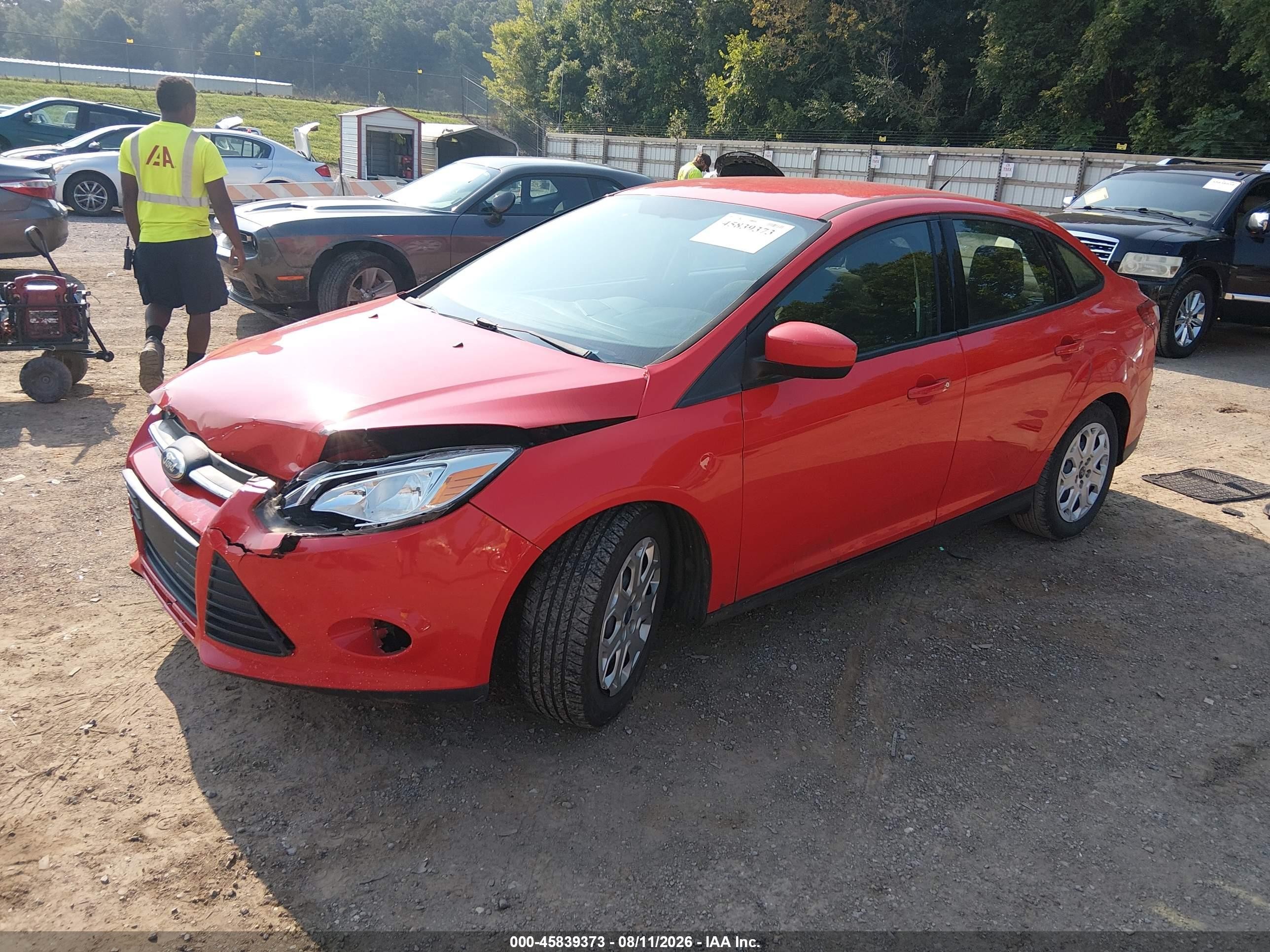 2012 Ford Focus Se Red vin: 1FAHP3F27CL117527
