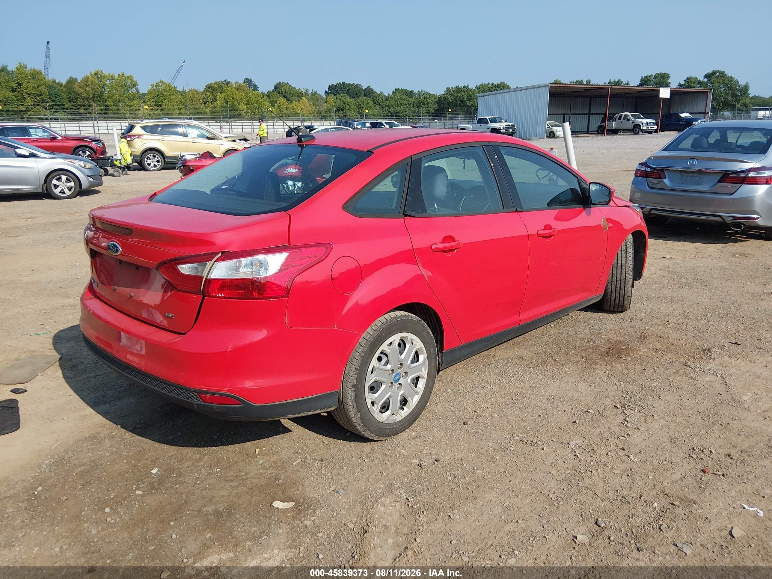 2012 Ford Focus Se Red vin: 1FAHP3F27CL117527