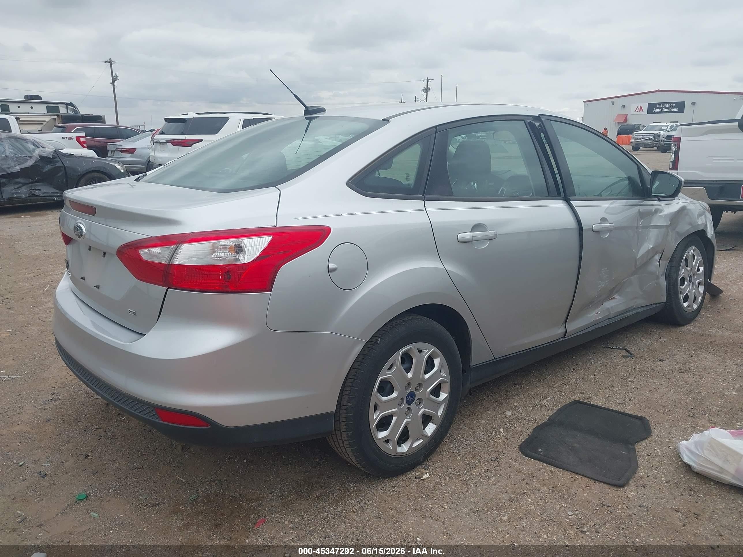 2012 Ford Focus Se Silver vin: 1FAHP3F27CL140581
