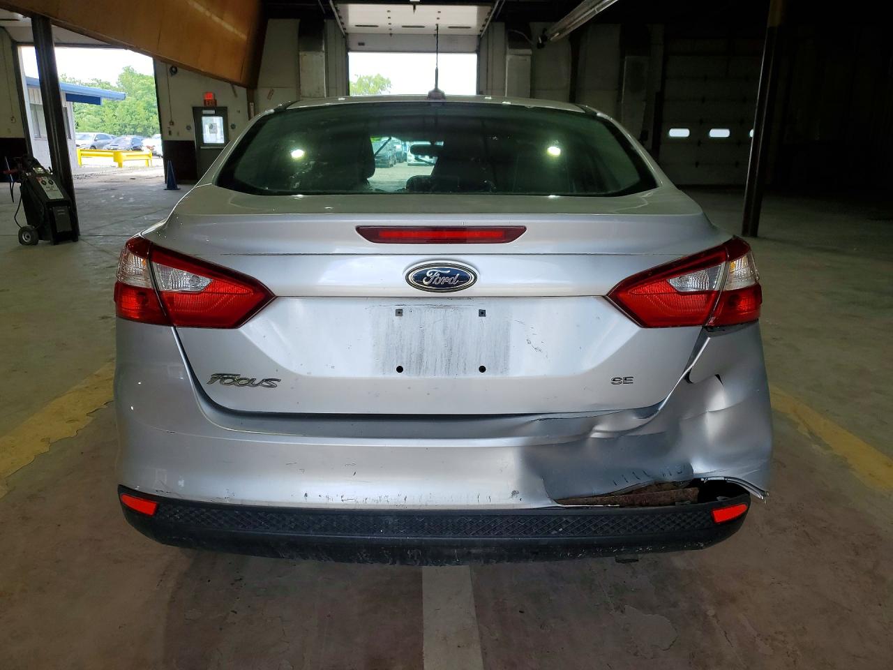 2012 Ford Focus Se Silver vin: 1FAHP3F27CL217059