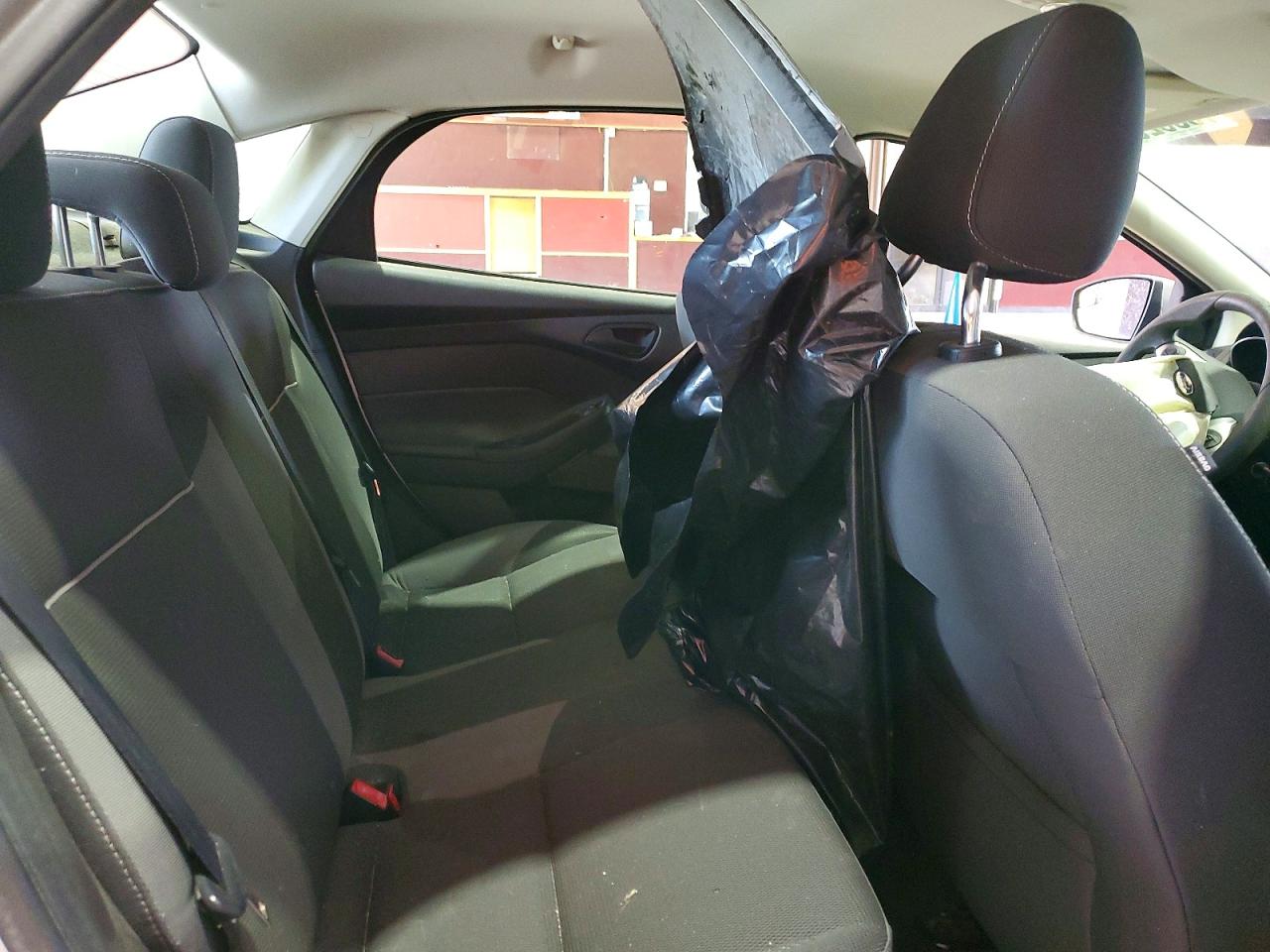 2012 Ford Focus Se Silver vin: 1FAHP3F27CL217059