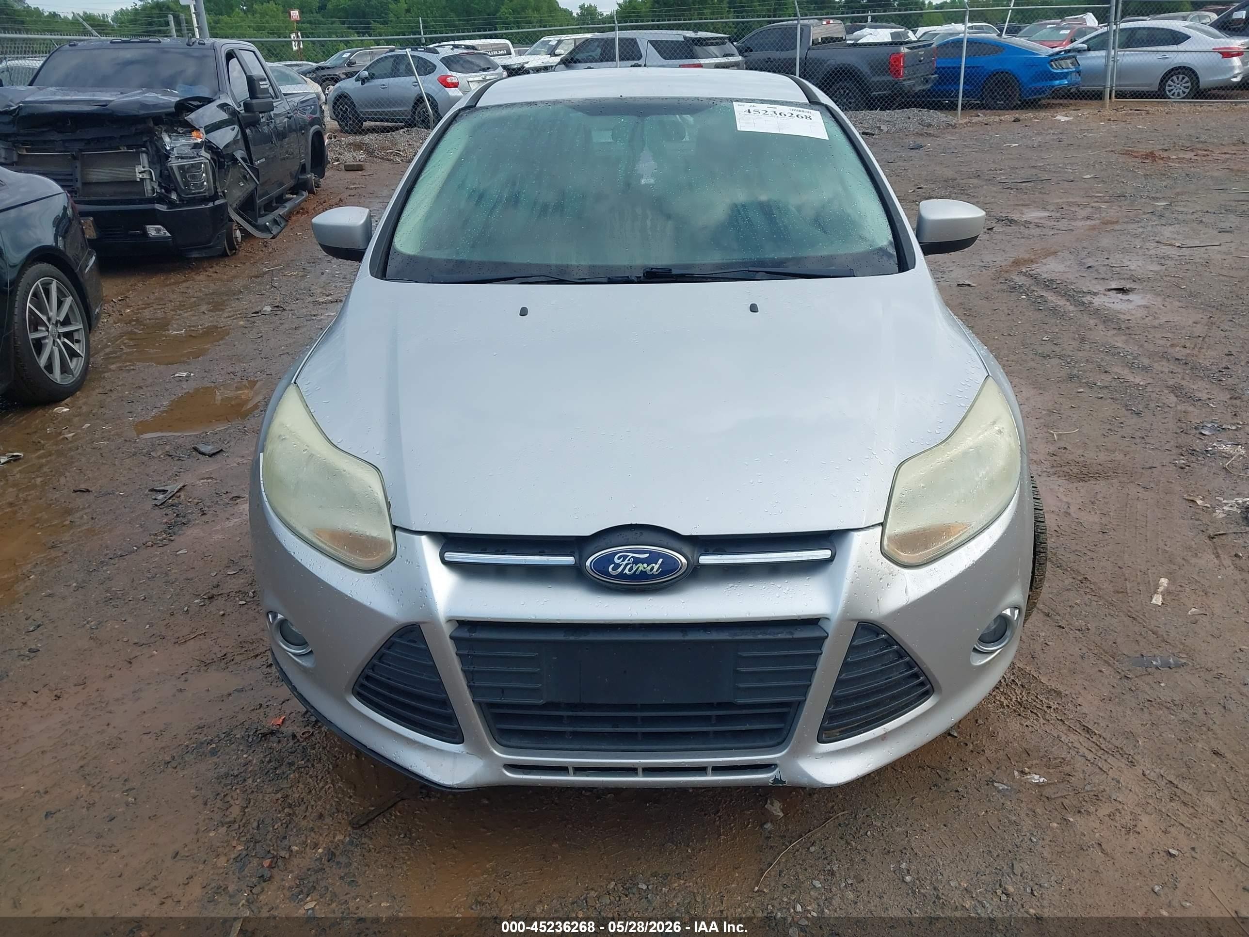 2012 Ford Focus Se Silver vin: 1FAHP3F27CL217076