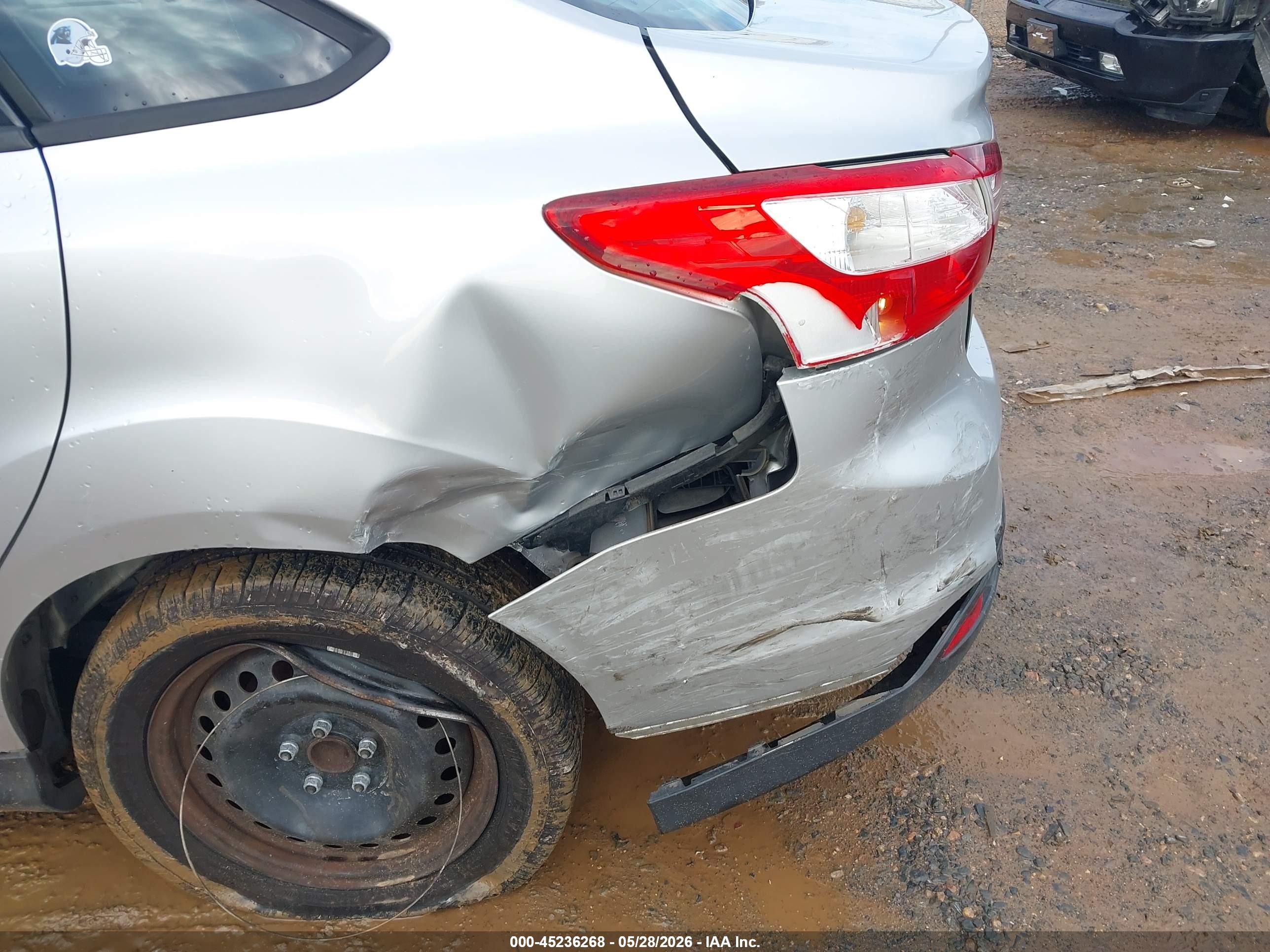 2012 Ford Focus Se Silver vin: 1FAHP3F27CL217076